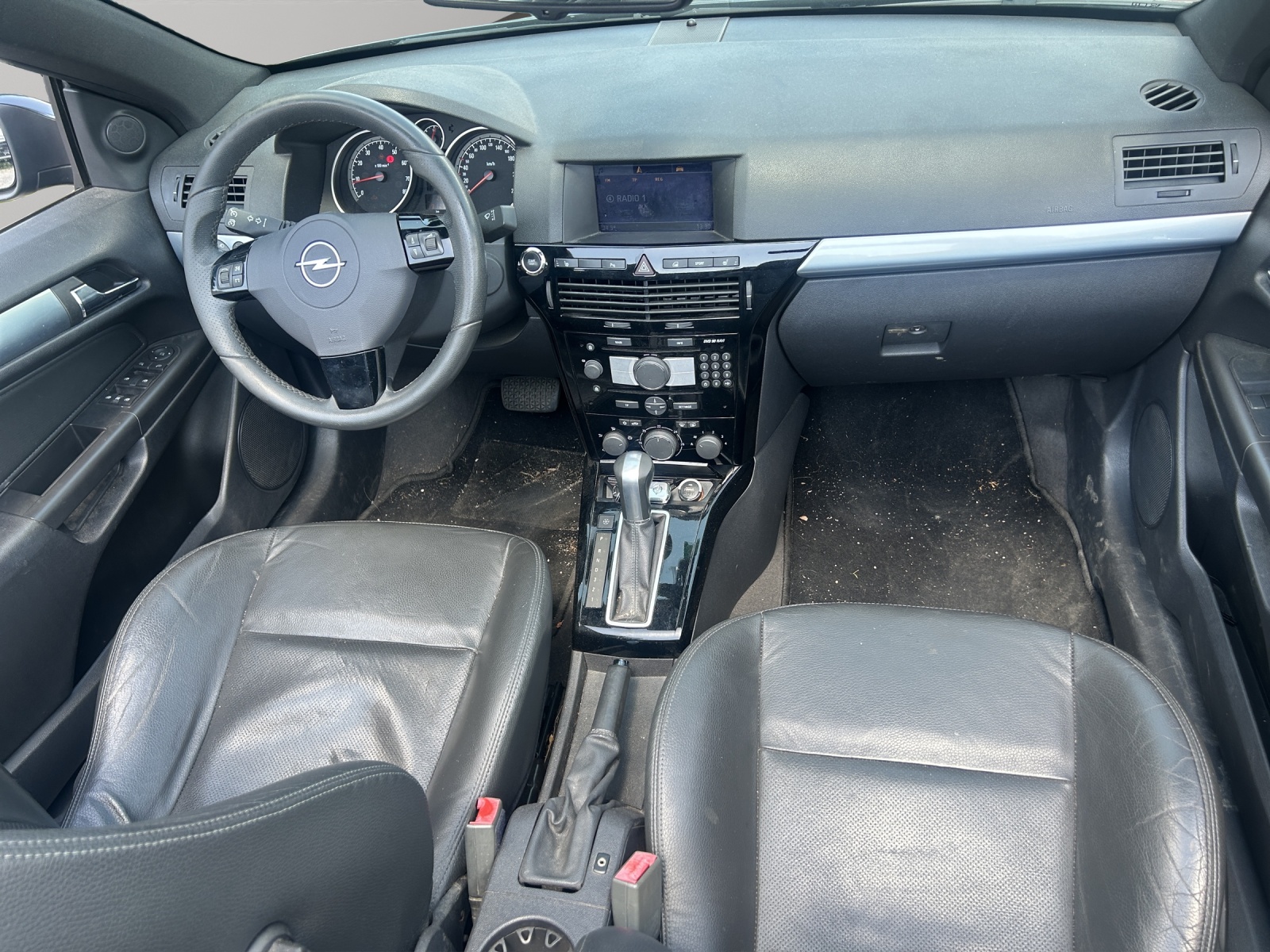 OPEL Astra TT 1.8i 16V Cosmo-image-13
