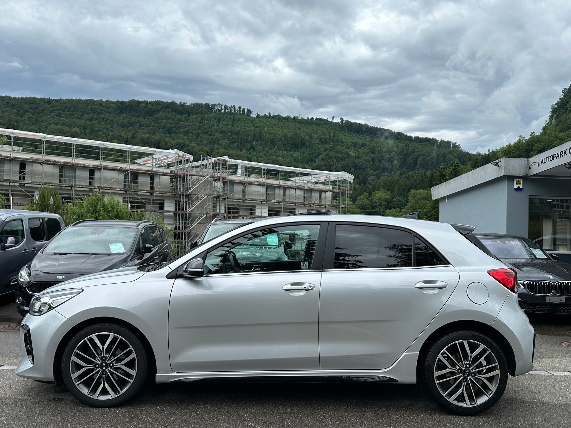 KIA Rio 1.0 T-GDi GT Line DCT-image-4