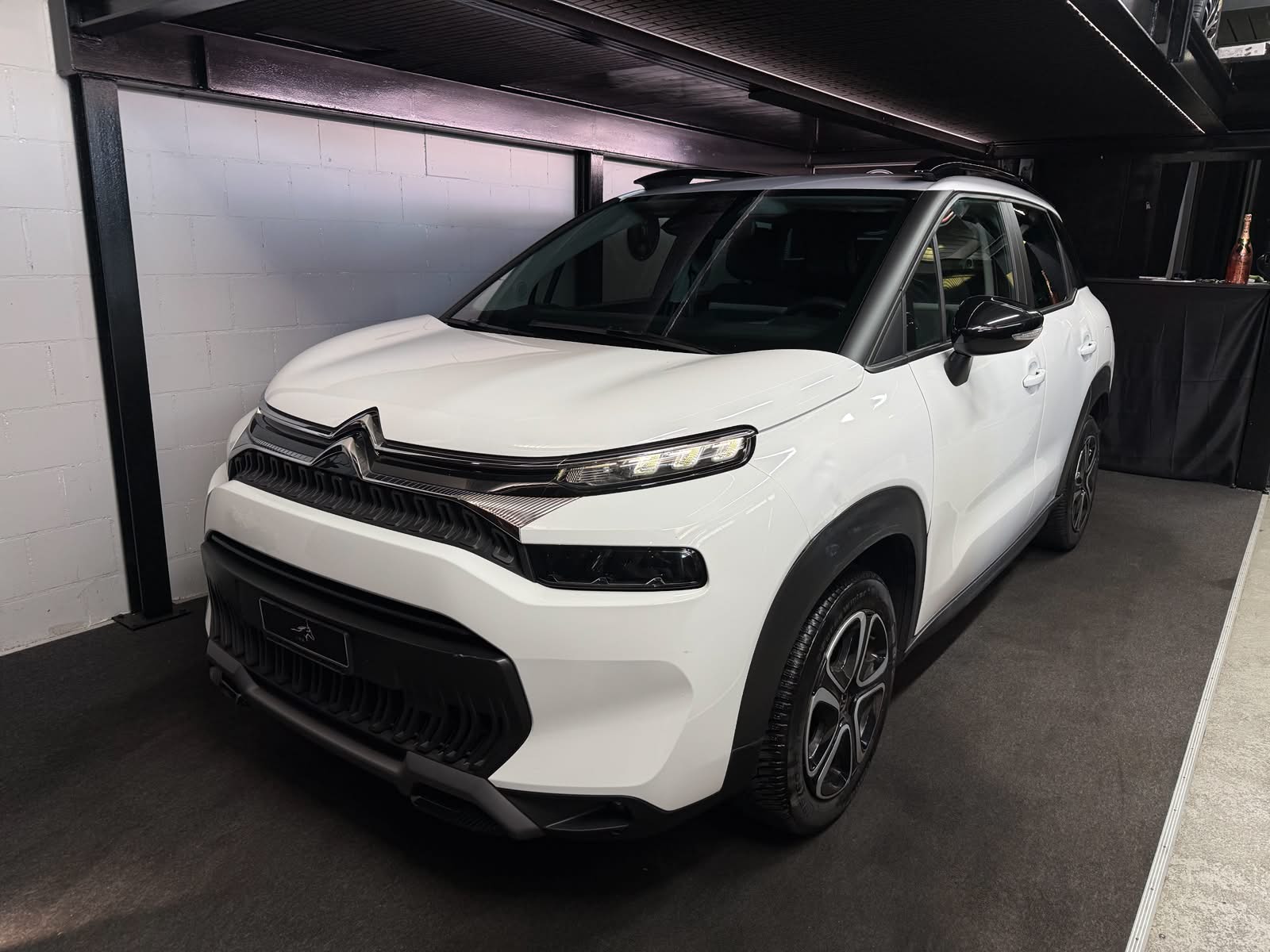 CITROEN C3 Aircross 1.2i PureTech Swiss Edition / GARANTIE 12 MONATE-showroom-element-1