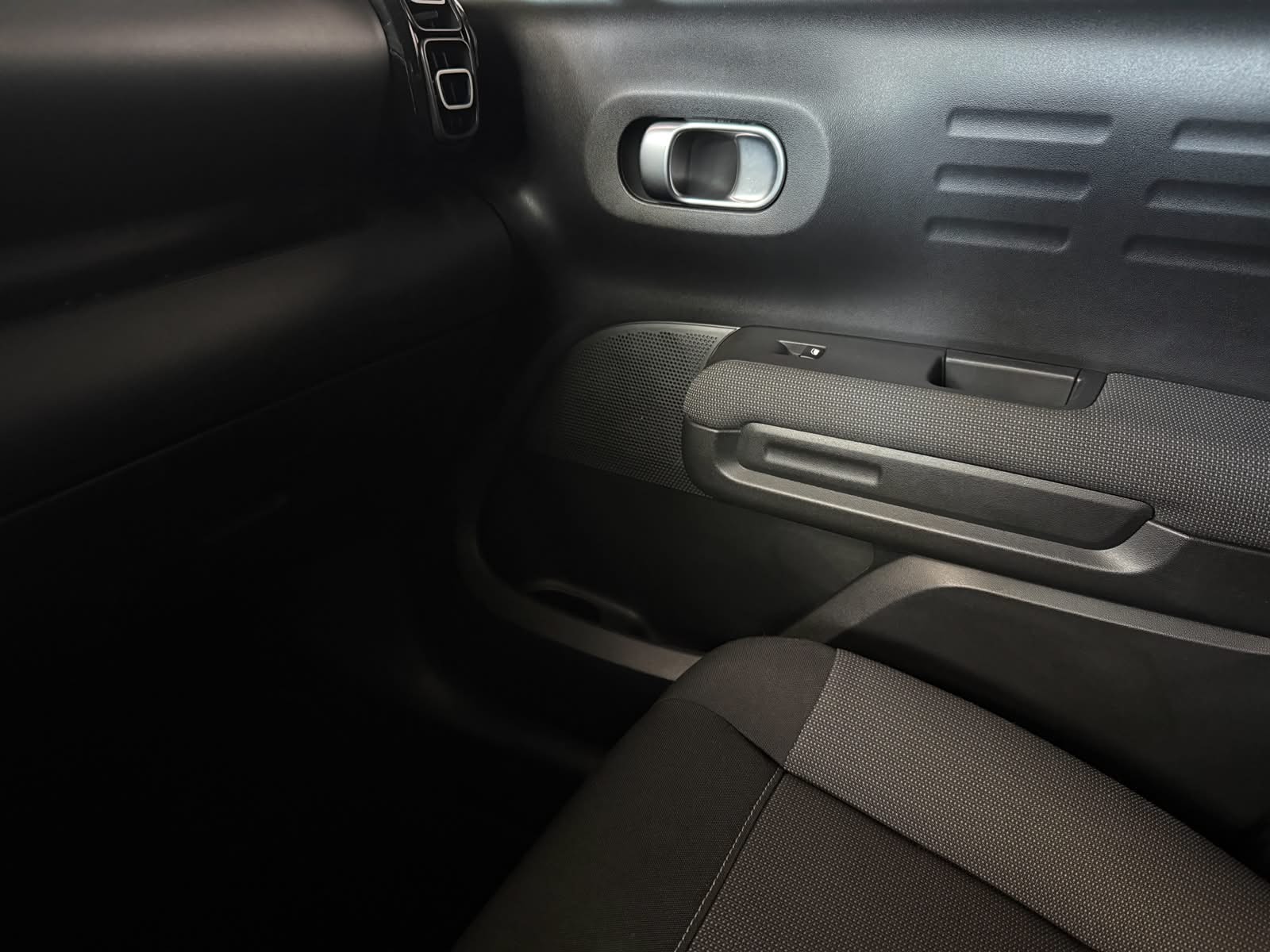 CITROEN C3 Aircross 1.2i PureTech Swiss Edition / GARANTIE 12 MONATE-image-13