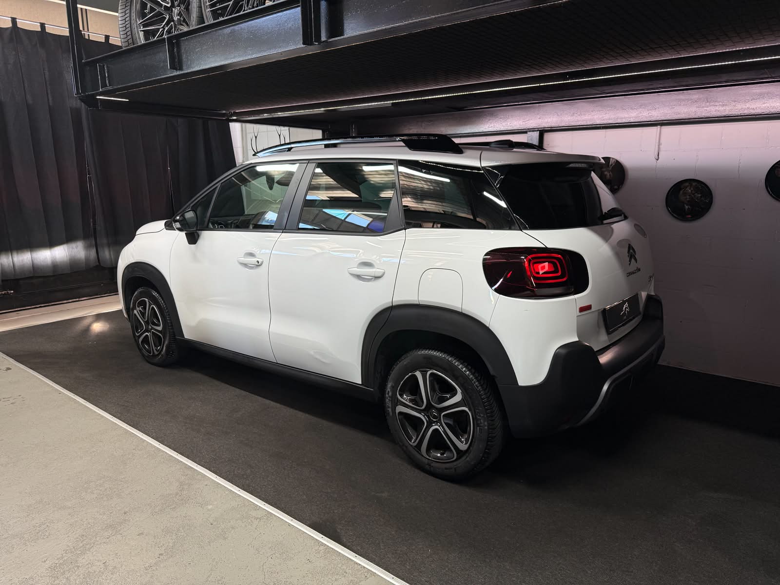 CITROEN C3 Aircross 1.2i PureTech Swiss Edition / GARANTIE 12 MONATE-showroom-element-3