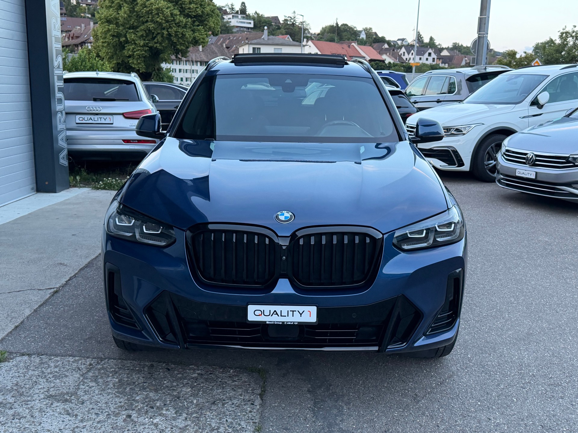 BMW G01 xDrive 20d 190PS, M Sport Pack-image-1