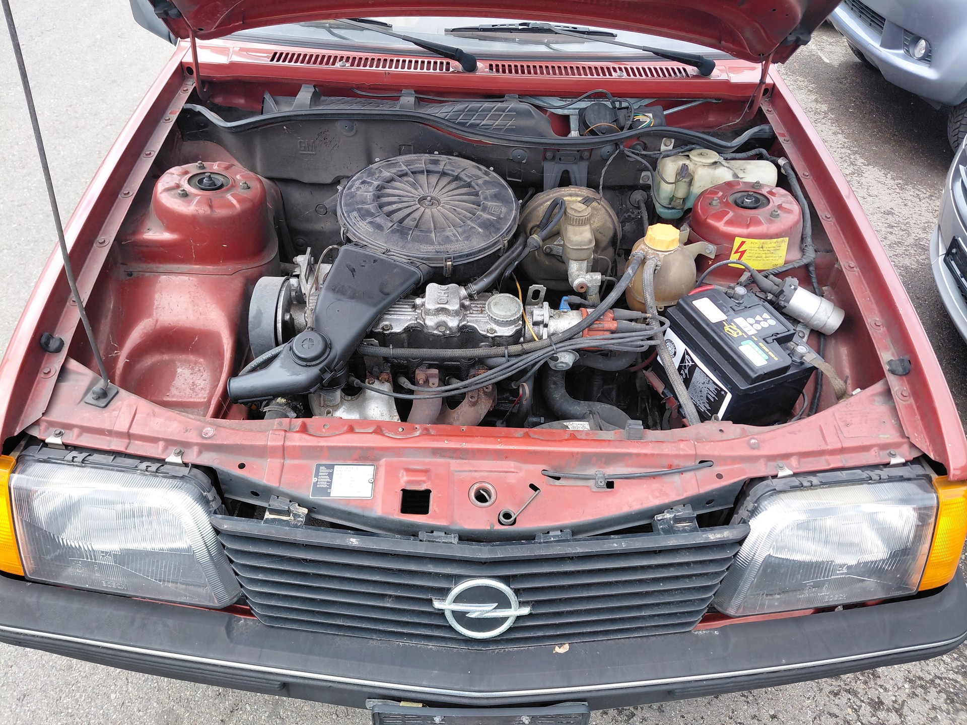 OPEL Ascona C 1600 Coupé-image-8