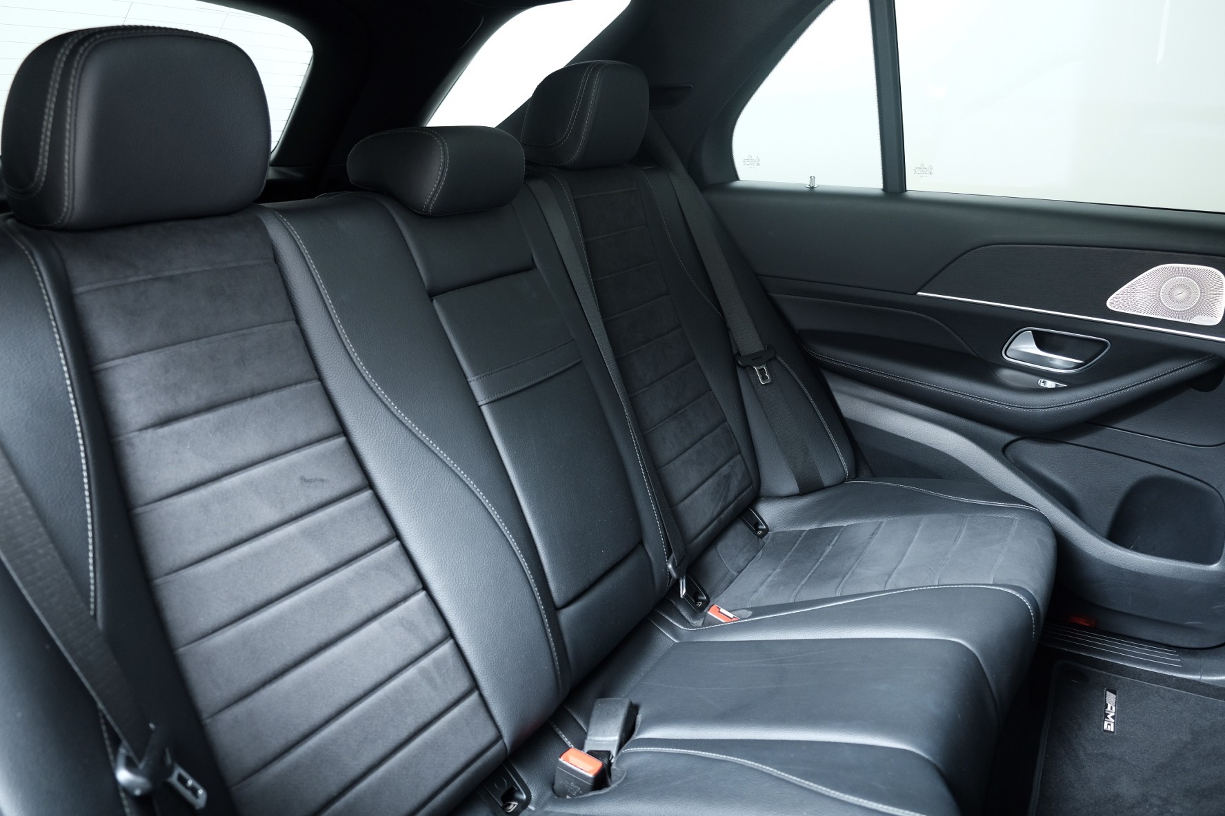 MERCEDES-BENZ GLE 450 4Matic AMG Line 9G-Tronic-image-10