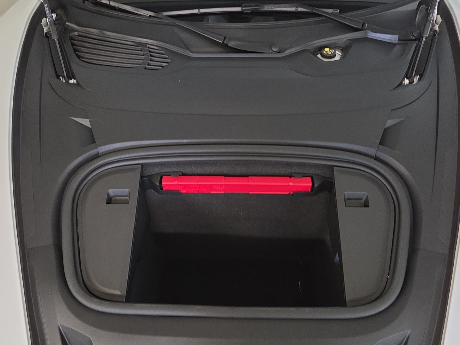 PORSCHE Taycan ST Perf. Bat.Plus-image-18