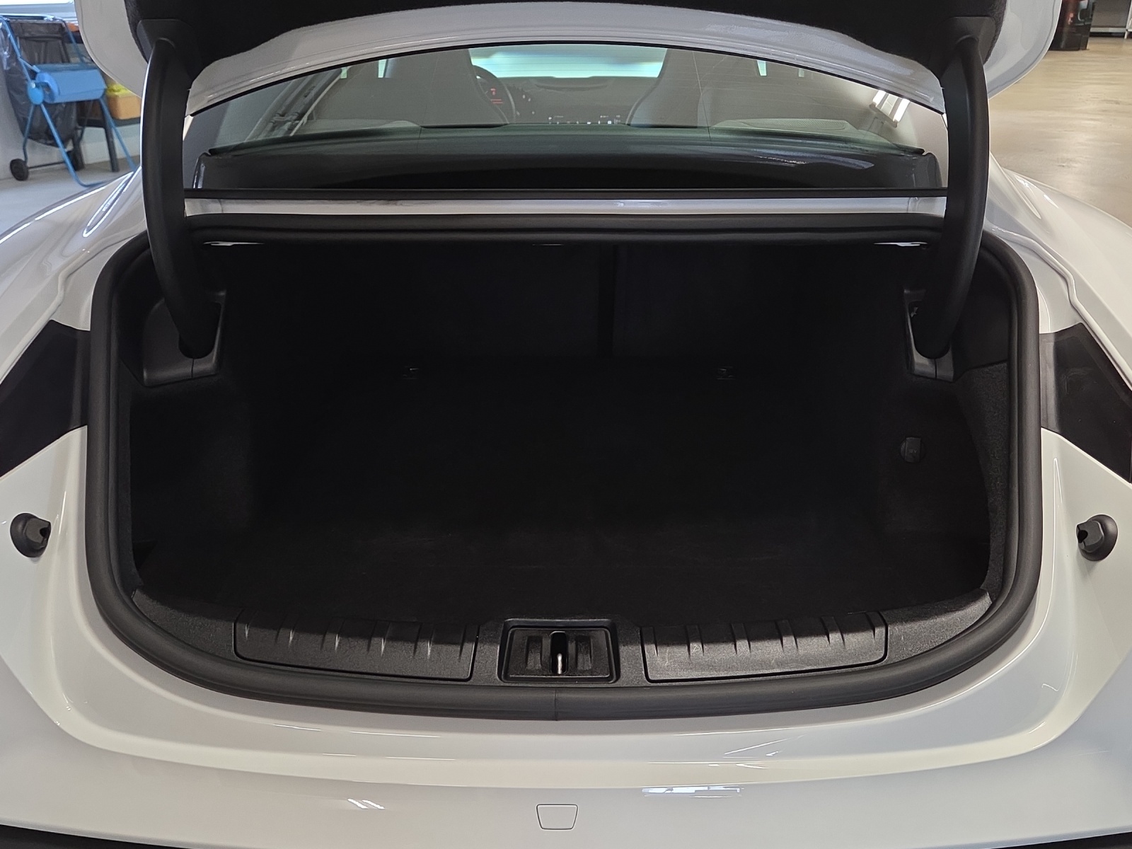PORSCHE Taycan ST Perf. Bat.Plus-image-16