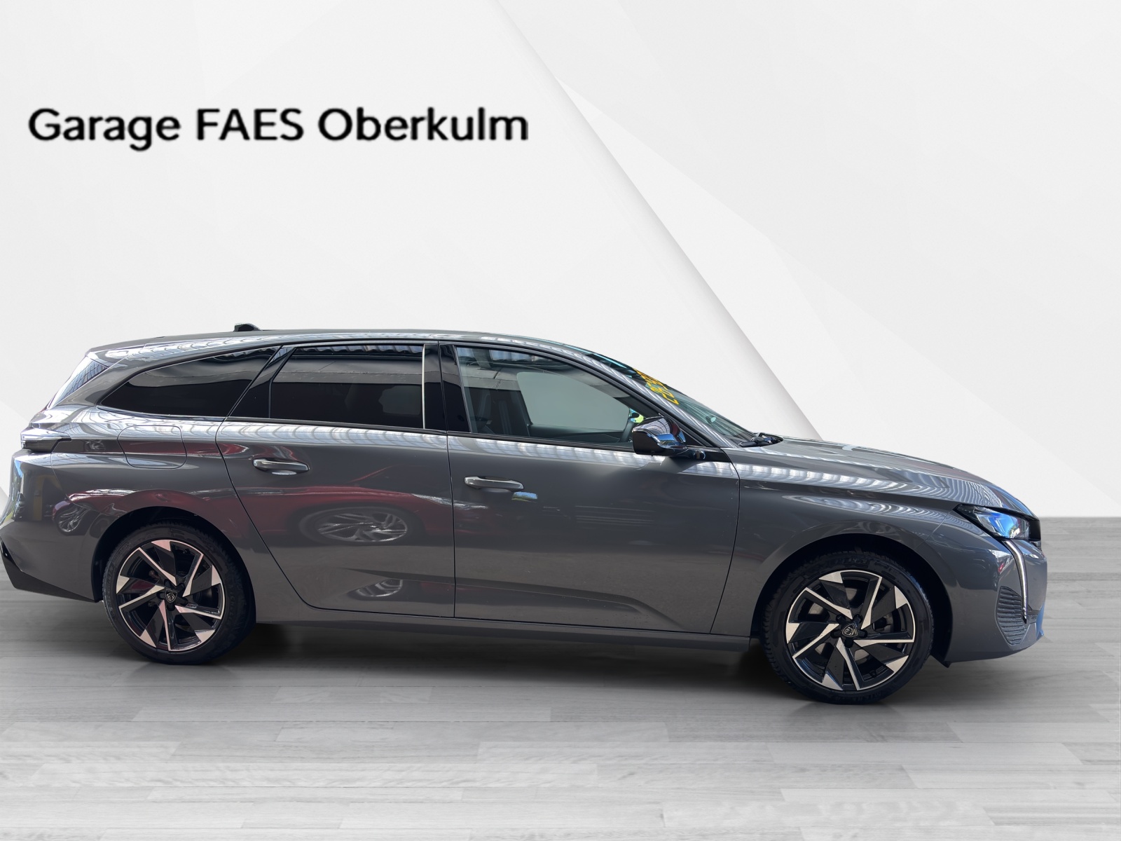 PEUGEOT 308 SW 1.2 PureTech Allure-image-7
