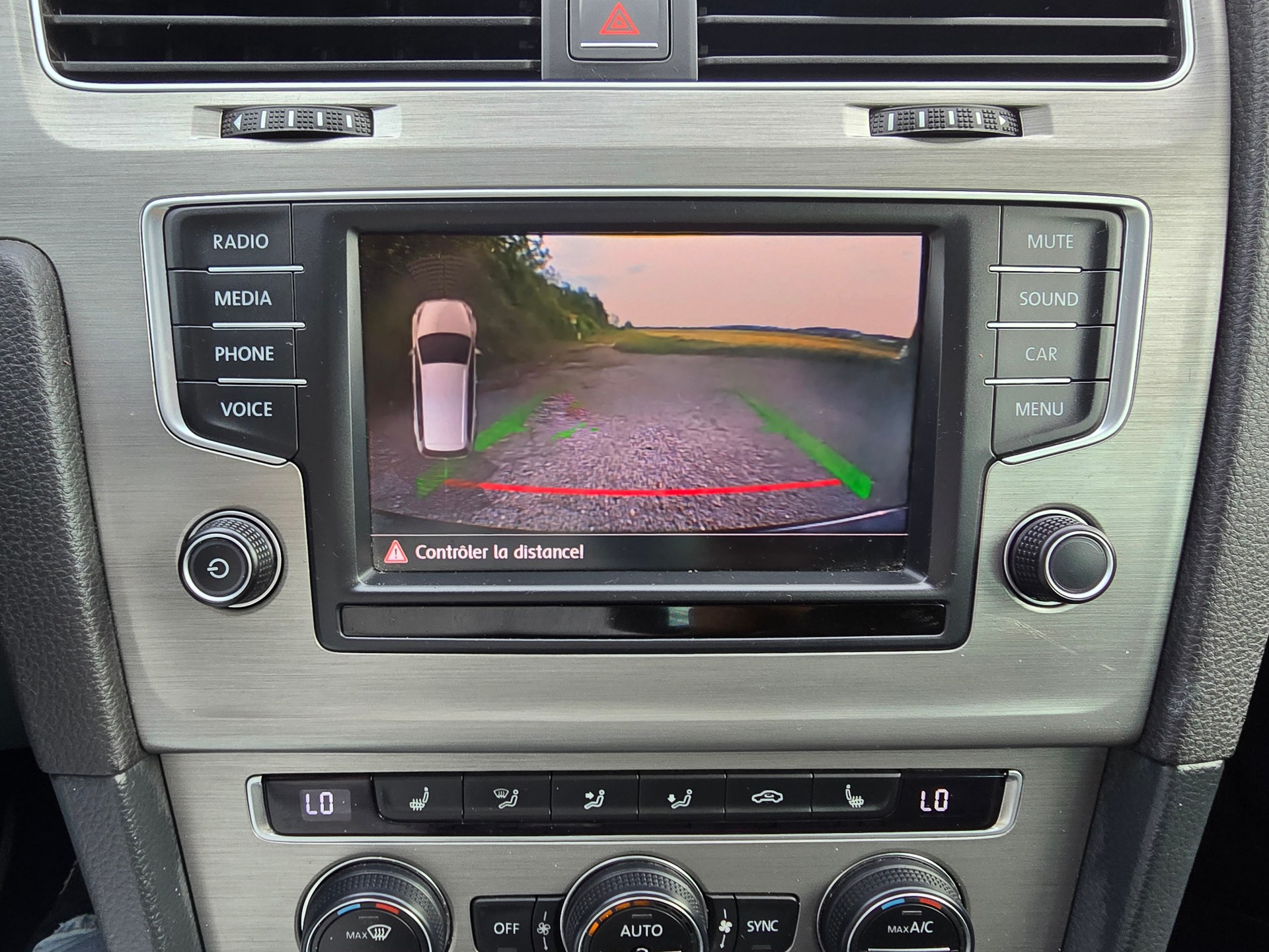 VW Golf Variant 1.4 TSI Lounge-image-19