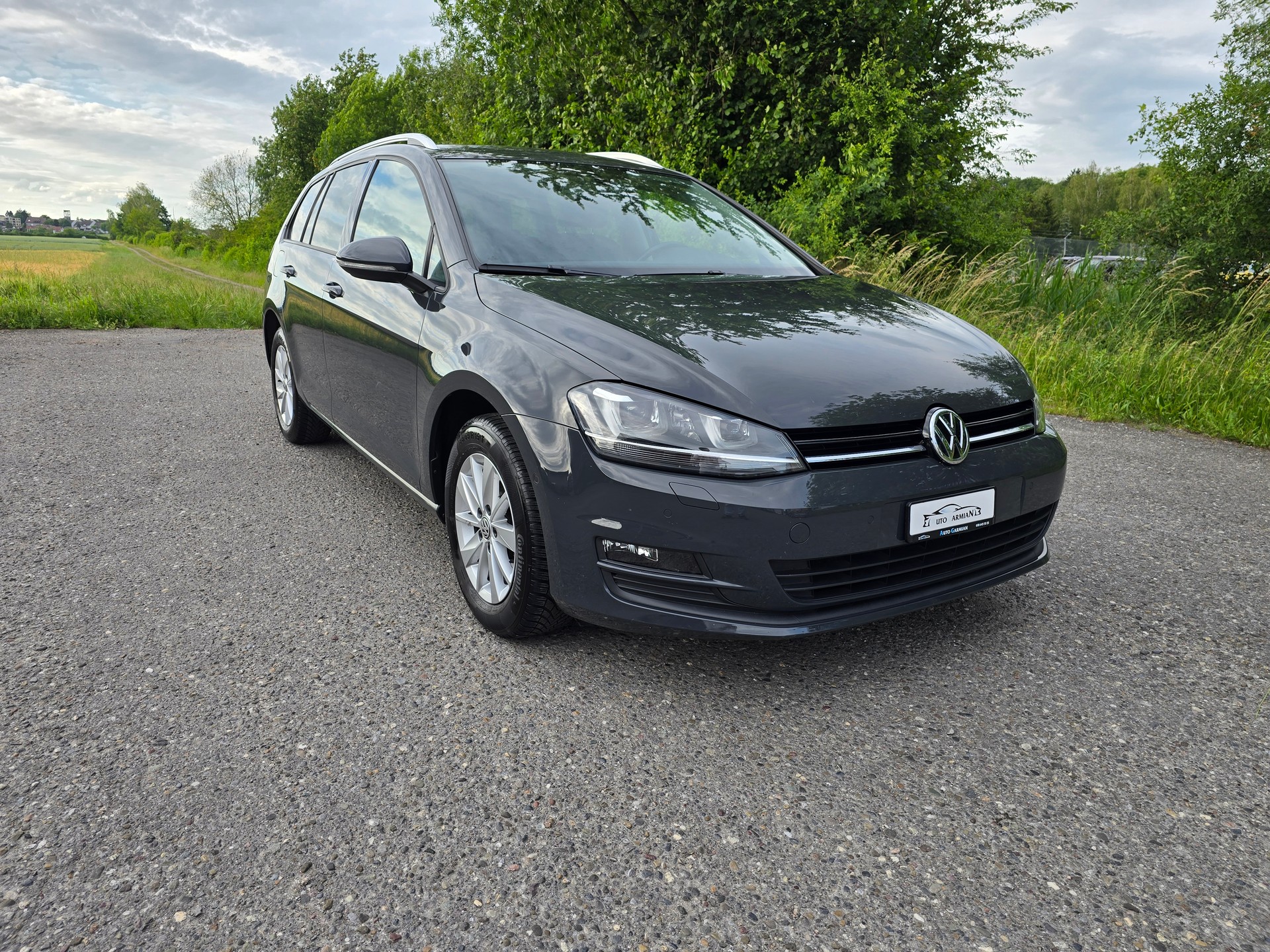 VW Golf Variant 1.4 TSI Lounge-showroom-element-1
