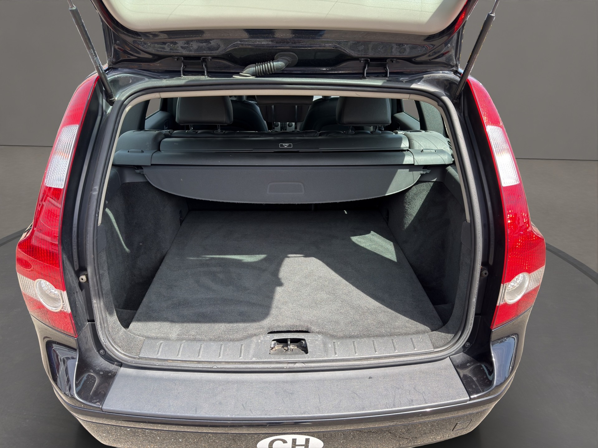 VOLVO V50 T5 AWD Kinetic Automatik Getribe ( Frisch Ab MFK & Service )-image-9