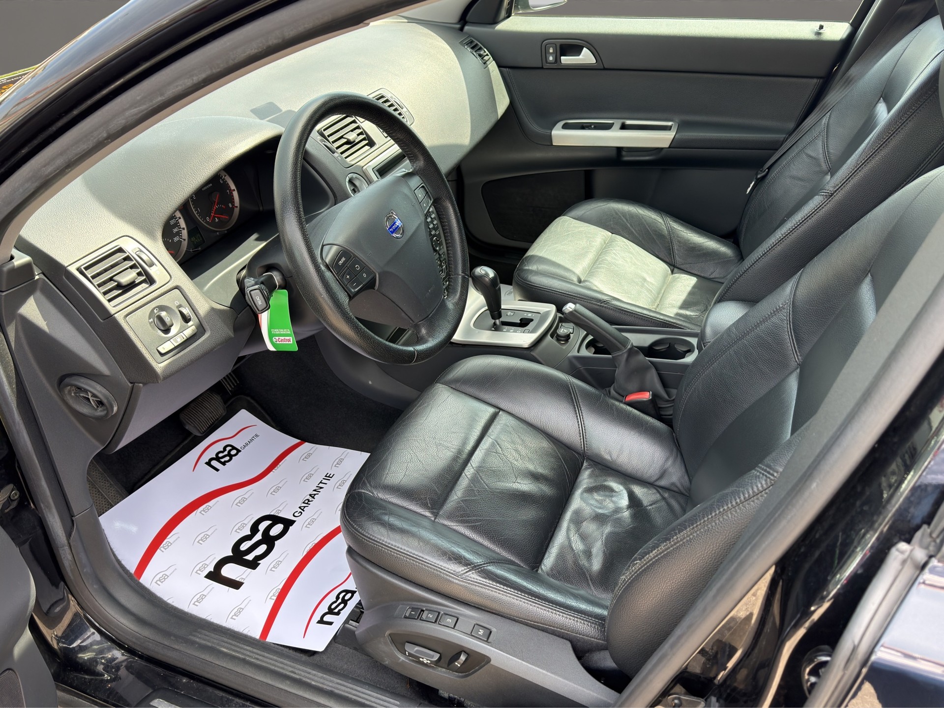 VOLVO V50 T5 AWD Kinetic Automatik Getribe ( Frisch Ab MFK & Service )-image-11