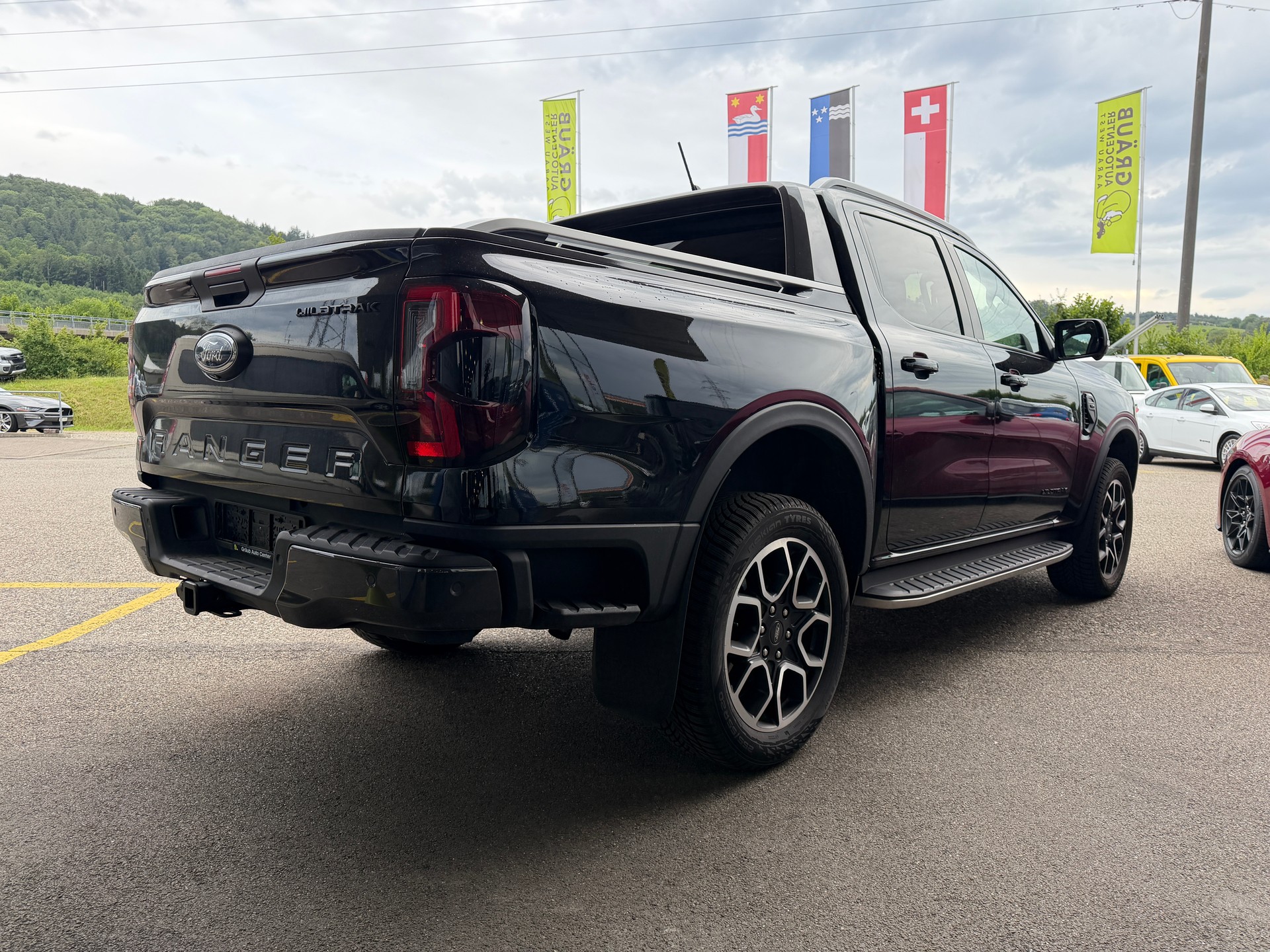 FORD Ranger Wildtrak 3.0 Eco Blue e-4WD Automat-image-5