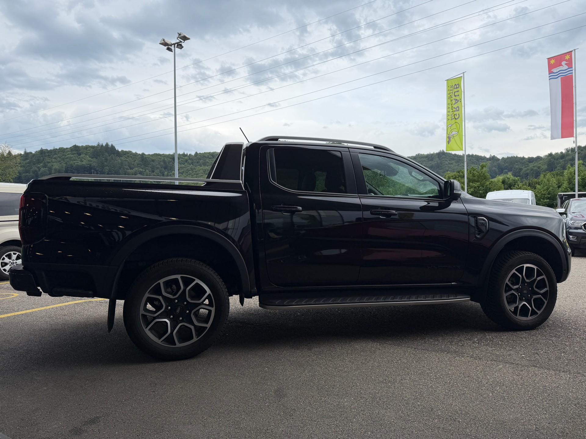 FORD Ranger Wildtrak 3.0 Eco Blue e-4WD Automat-image-6