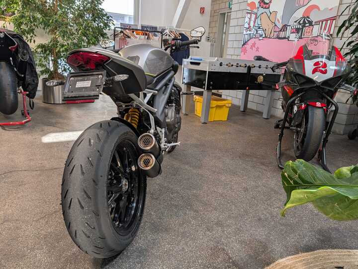 TRIUMPH Speed Triple RS-image-2
