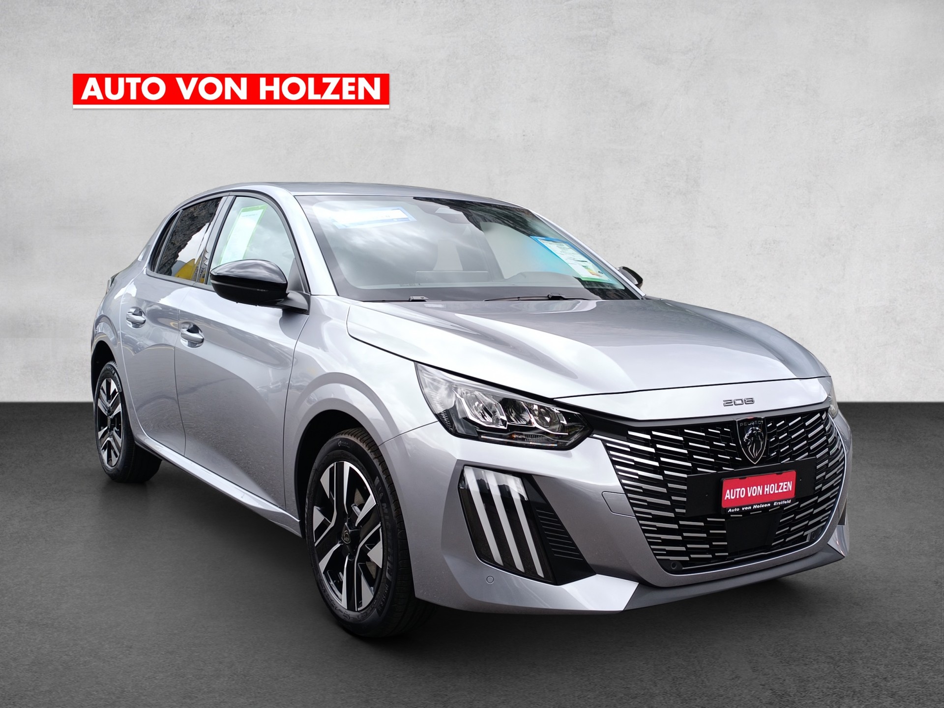 PEUGEOT 208 1.2 MHEV Allure-image-5