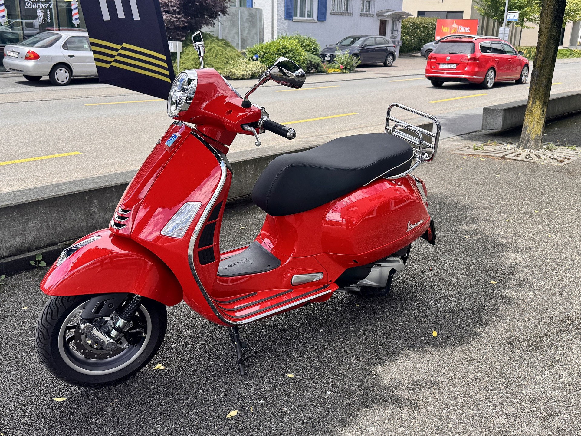 PIAGGIO Vespa GTS 300 Super ABS-image-4