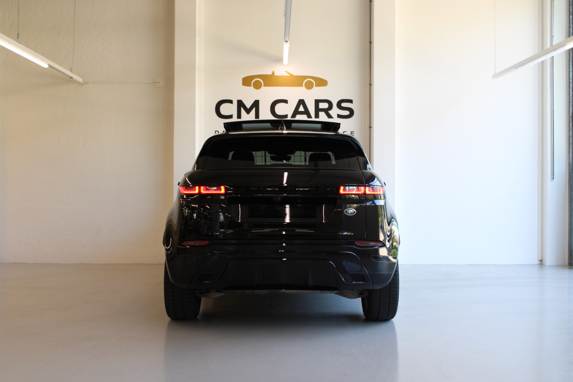 LAND ROVER Evoque R-Dynamic P 200 MHEV SE AT9-image-4