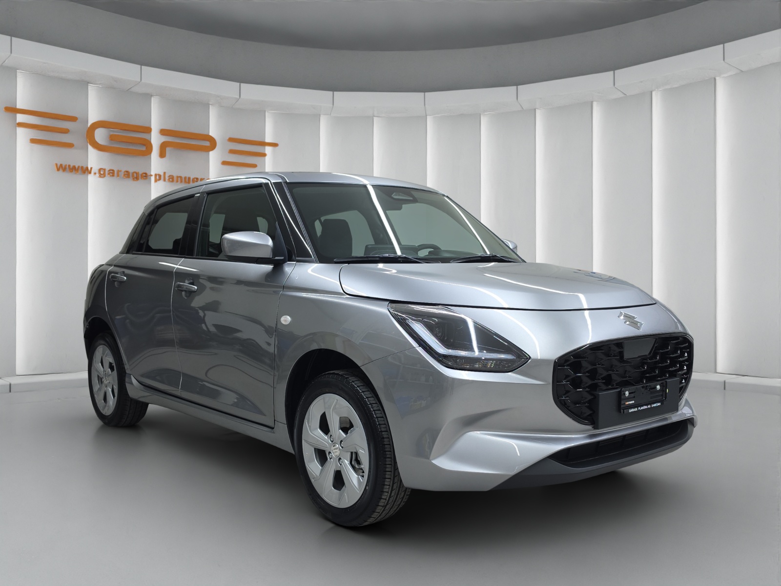 SUZUKI Swift 1.2 Compact+ Hybrid 4x4-showroom-element-1