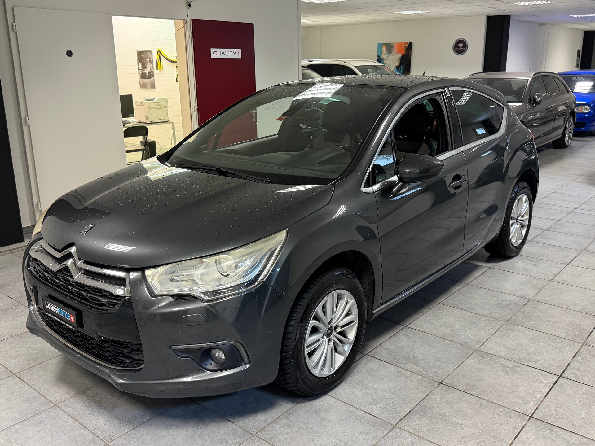 DS AUTOMOBILES DS4 1.6 THP SO Chic Automatic-showroom-element-3