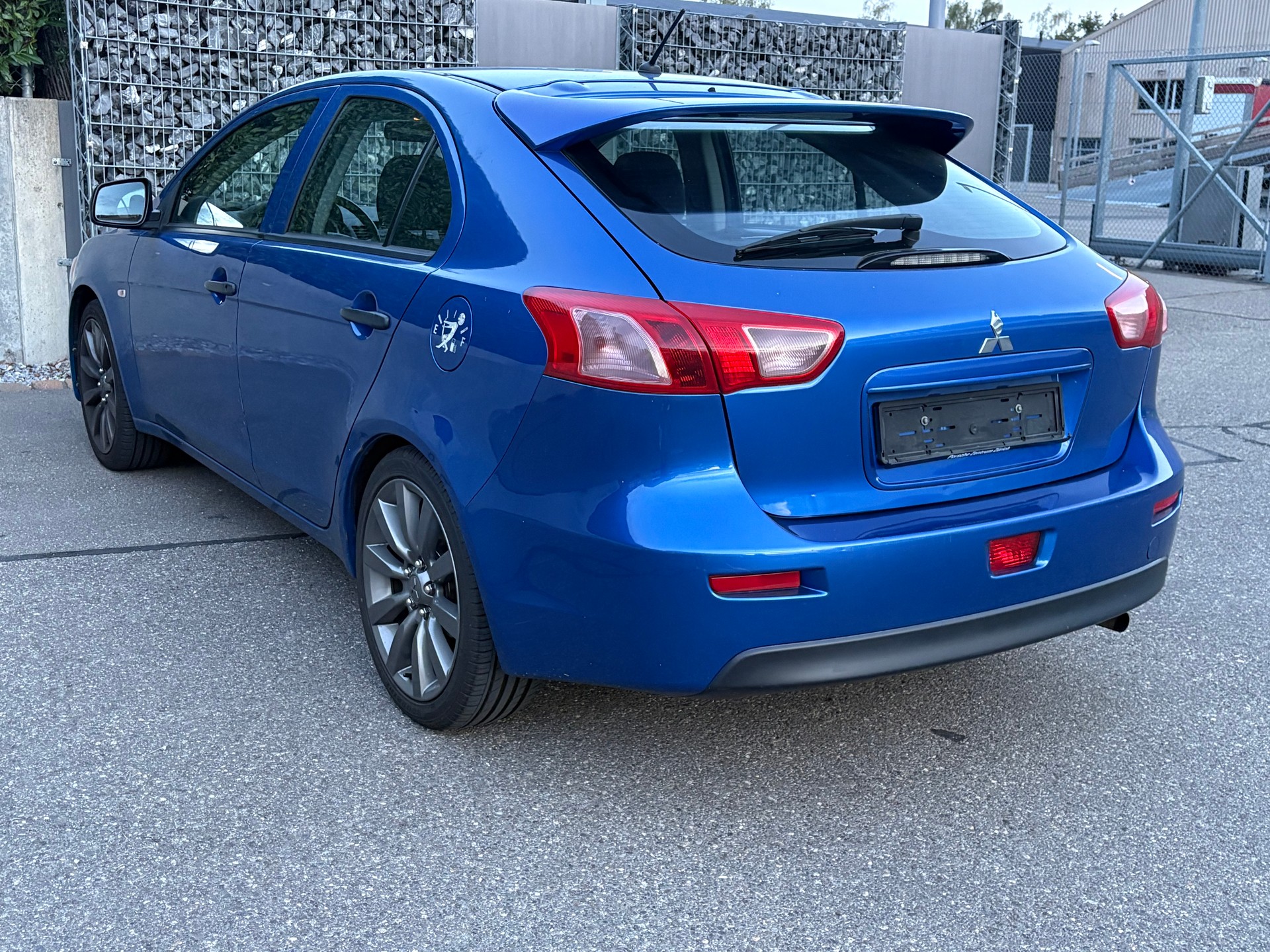 MITSUBISHI Lancer Sportback 1.6 Inform-image-7