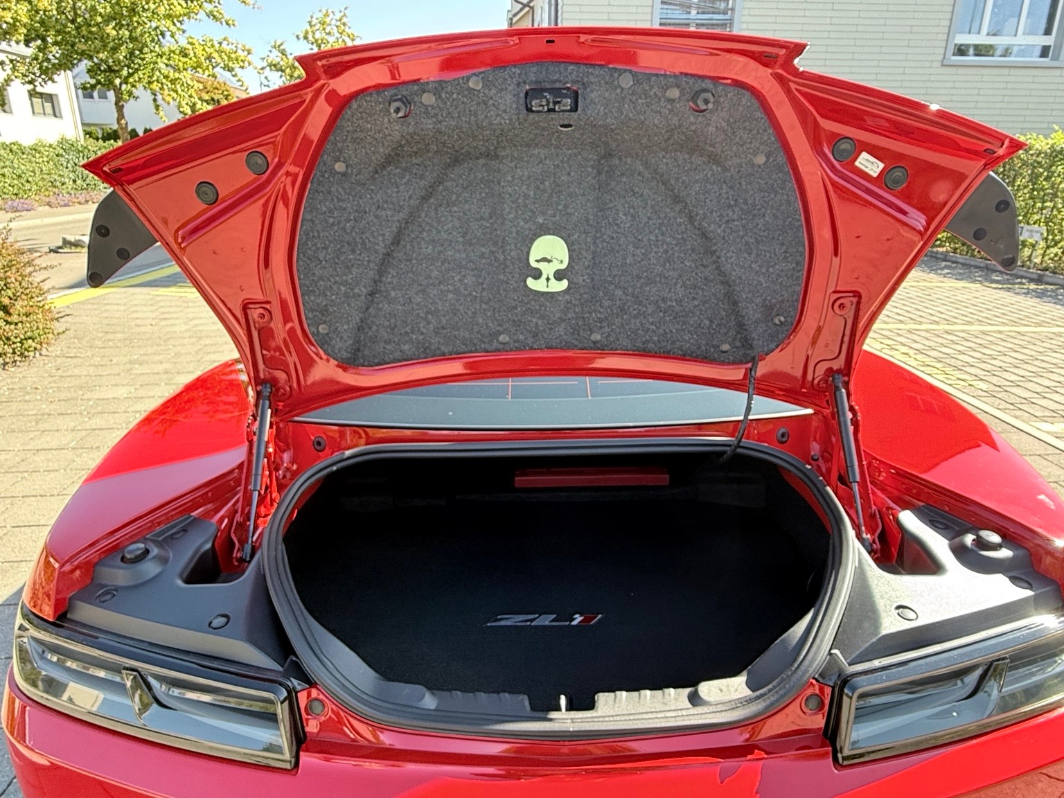 CHEVROLET ZL1-image-13