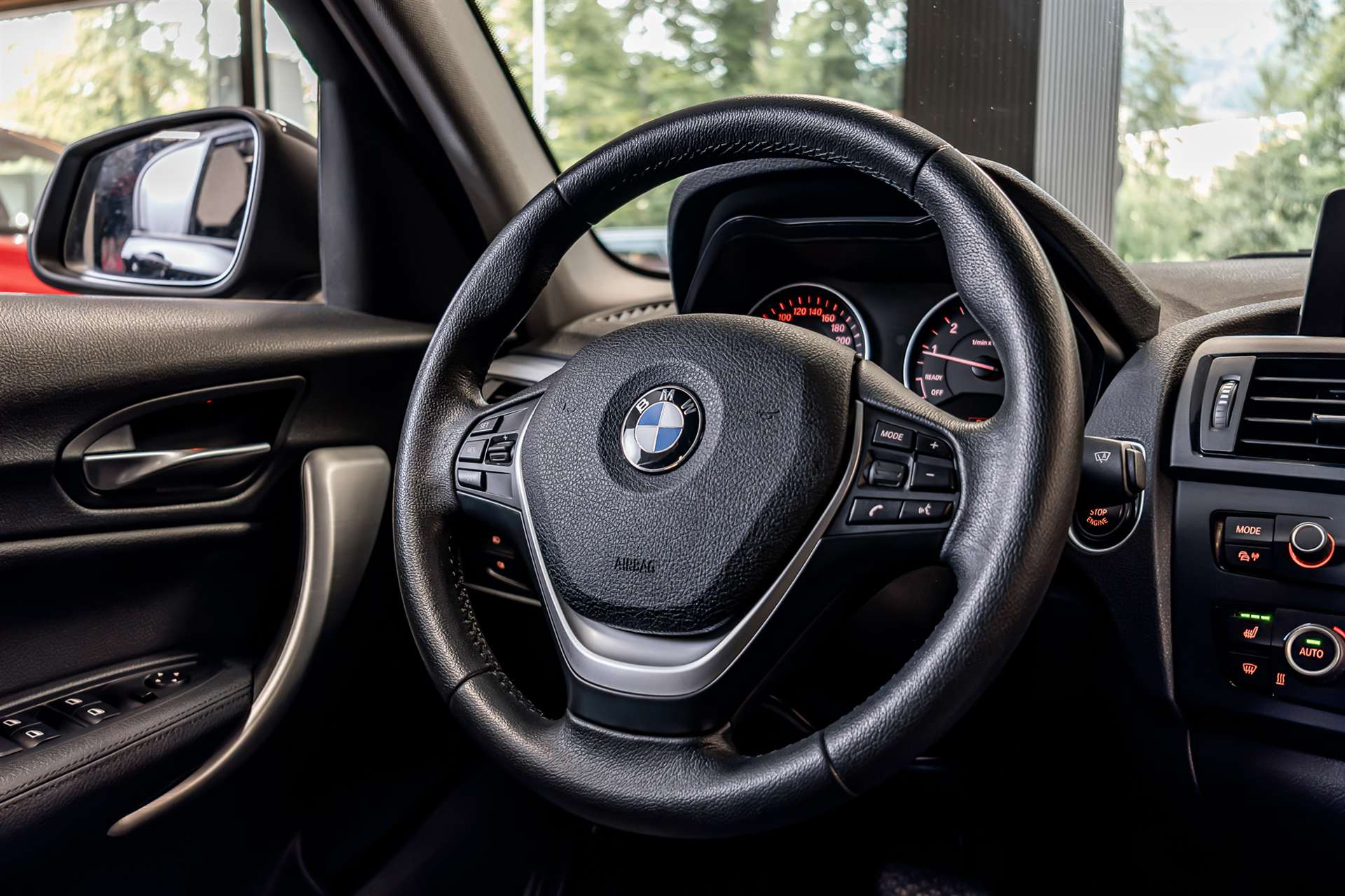 BMW 116i Steptronic-image-6