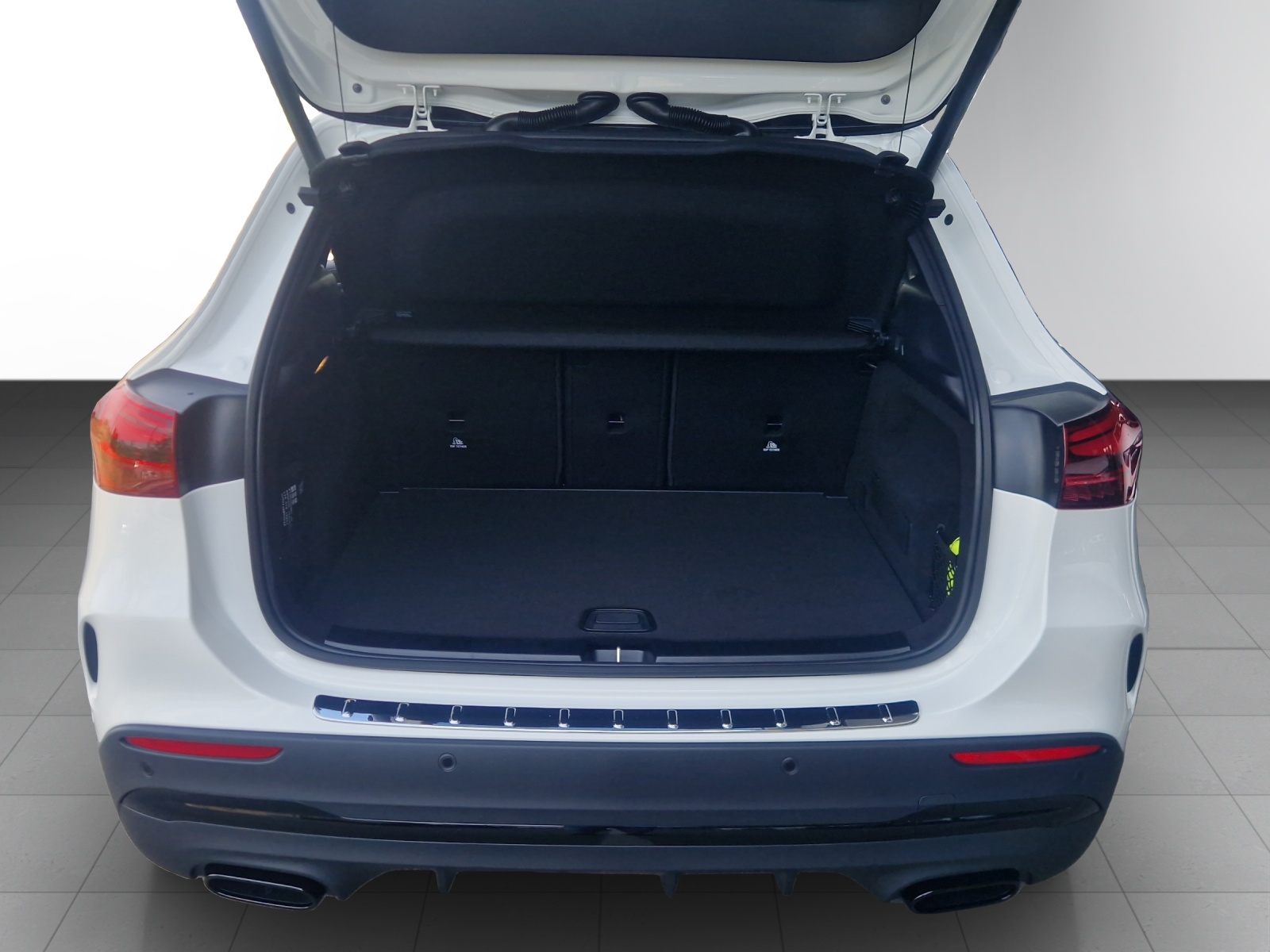 MERCEDES-BENZ GLA 220 4Matic 8G-DCT-image-14