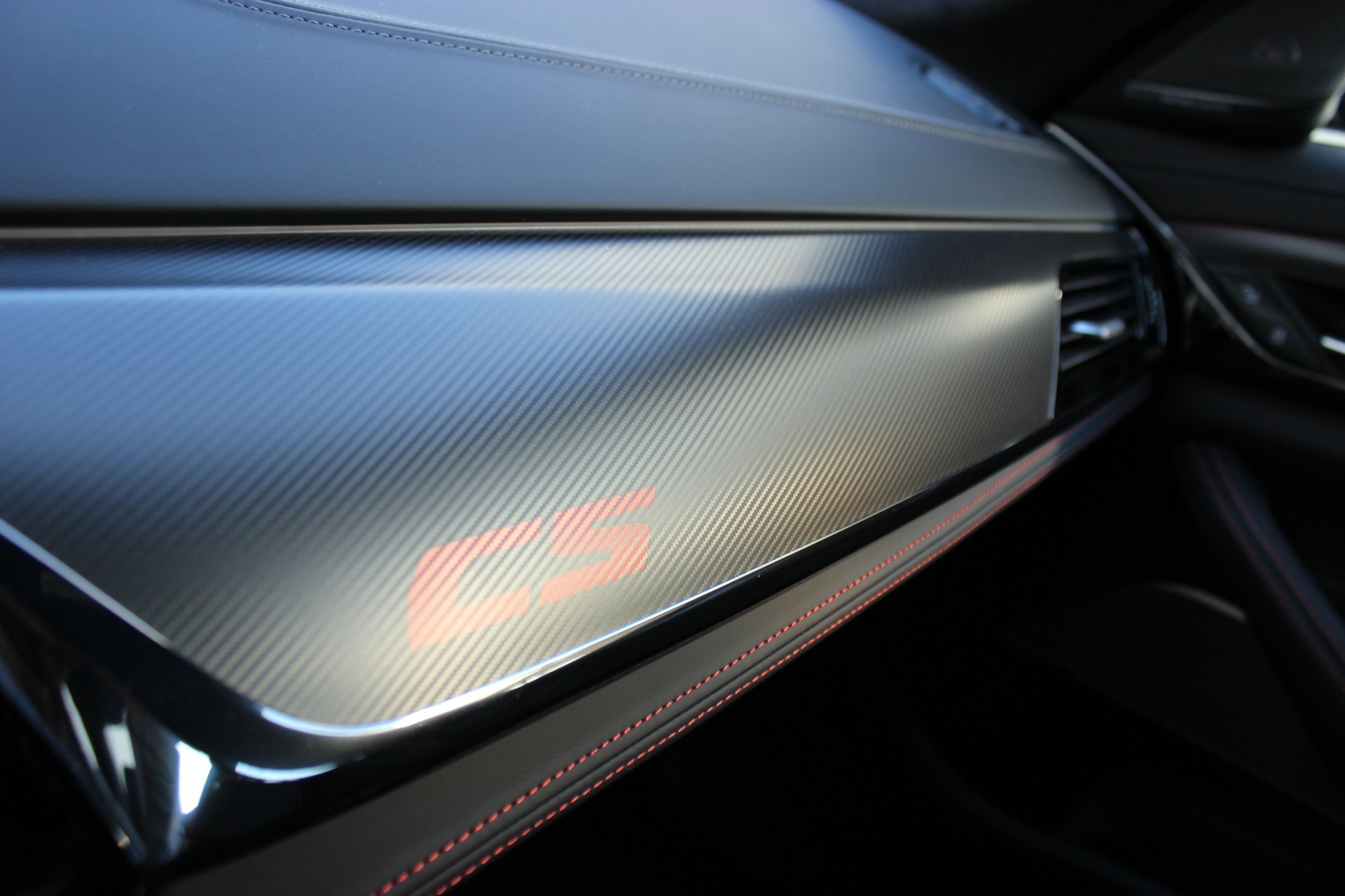 BMW M5 xDrive CS *SAMMLERZUSTAND*-image-10