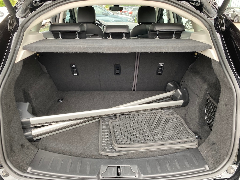 JAGUAR E-Pace 2.0d D150 S AWD Automatik-image-15