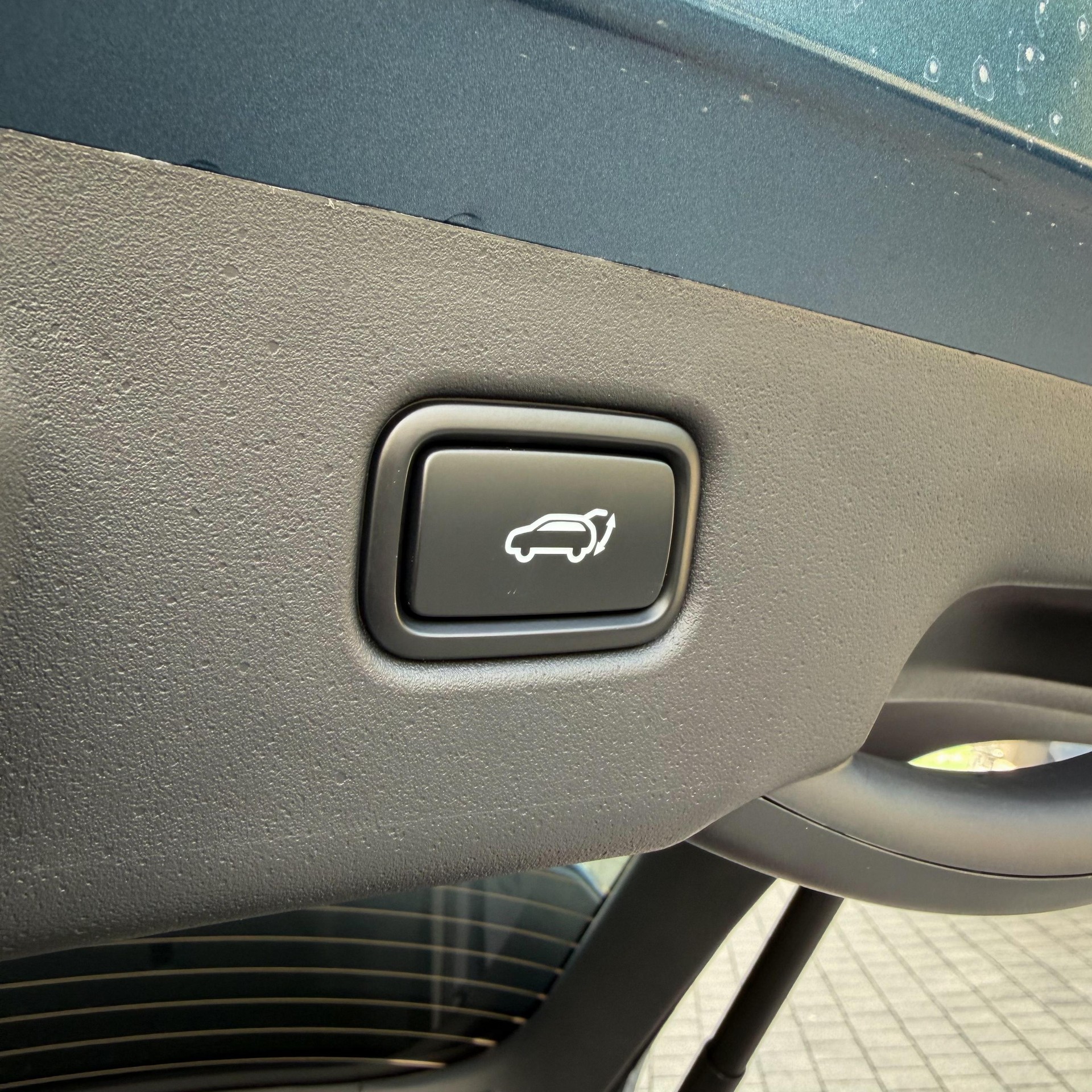 KIA Niro 1.6 GDi Hybrid Style-image-18