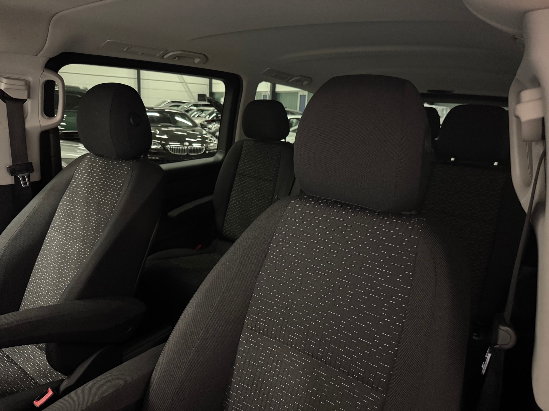 MERCEDES-BENZ Vito 116 CDI Lang Select Tourer 4Matic 9G-Tronic-image-18