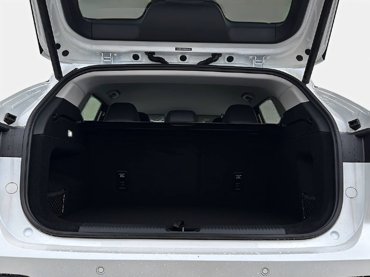 MG HS 1.5 Hybrid Luxury-image-13
