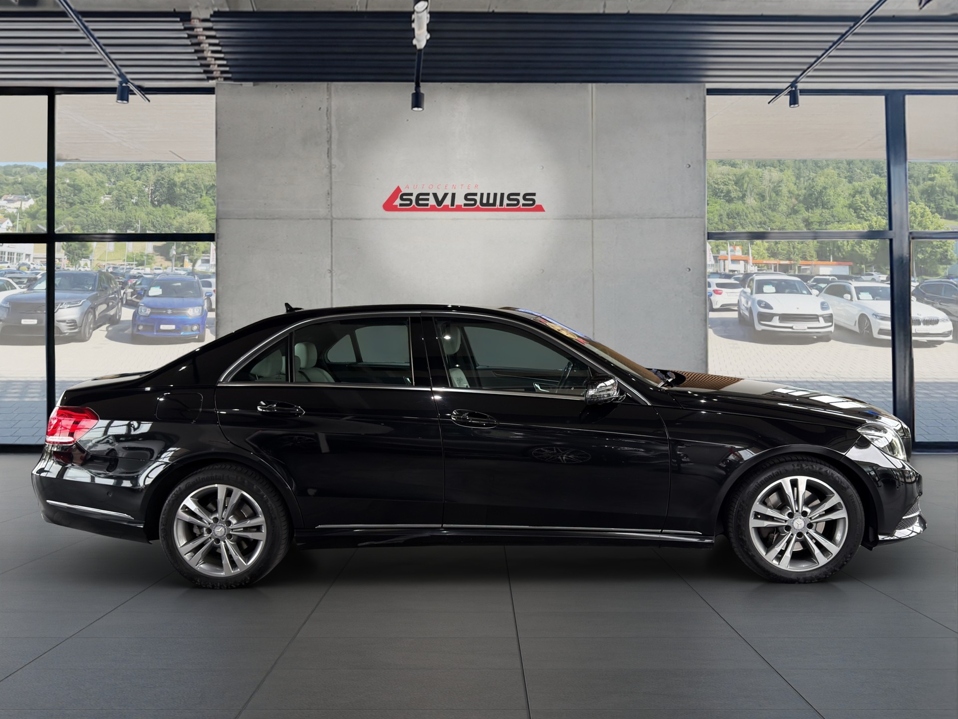MERCEDES-BENZ E 350 BlueTEC Avantgarde 4Matic 7G-Tronic*Frisch ab MFK,1 Jahr oder 20'000km Garantie auf Motor und Getriebe*-showroom-element-1