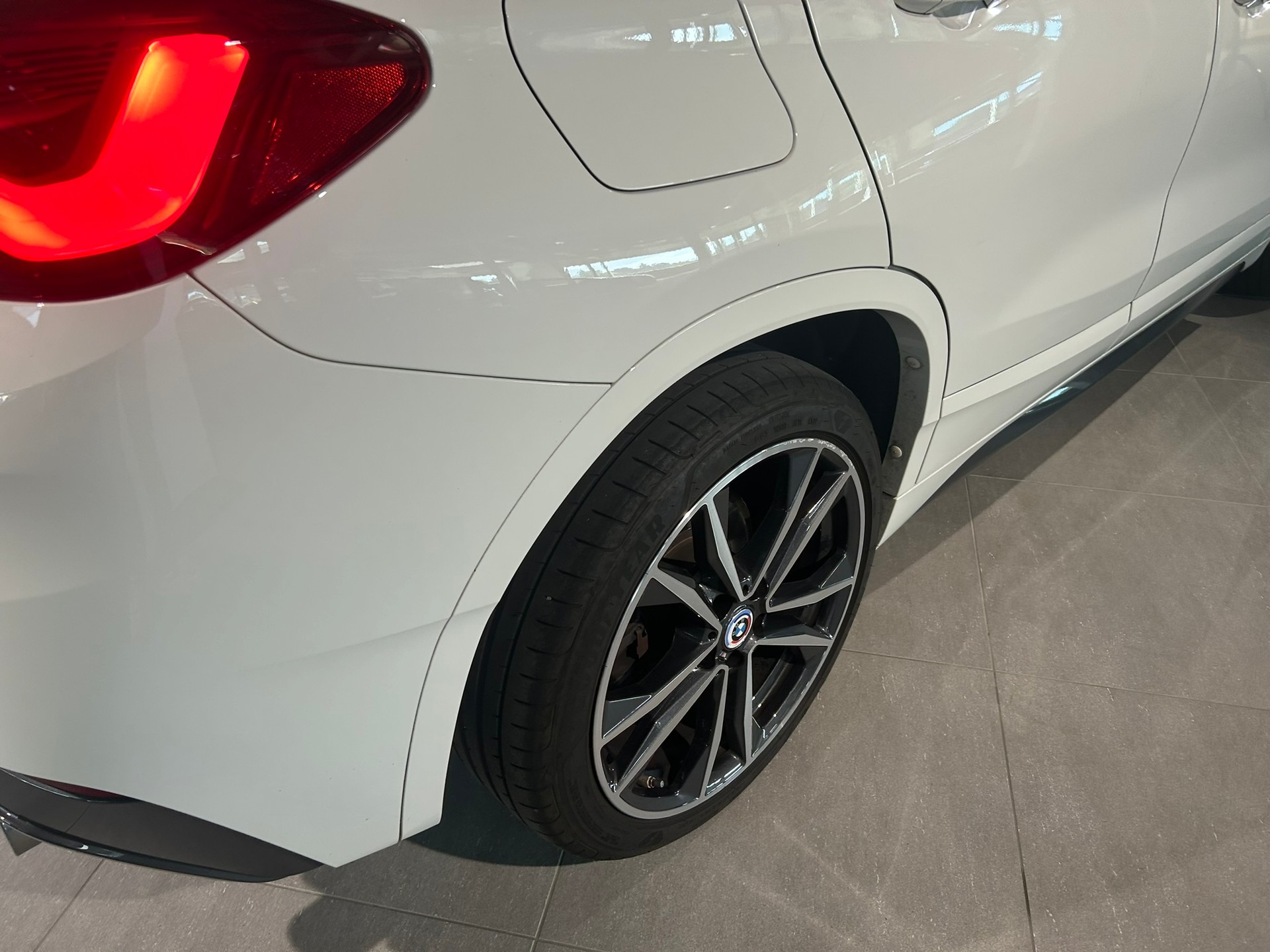 BMW X2 sDrive 18d M Sport Steptronic-image-20