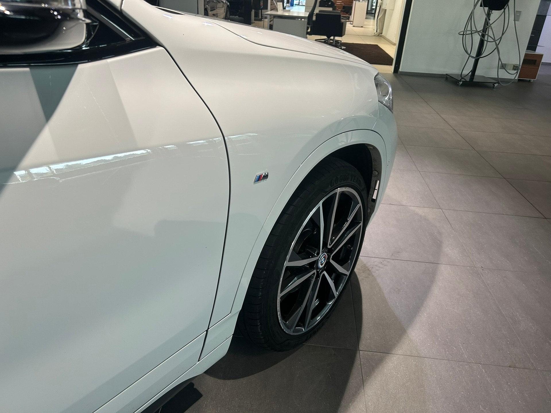 BMW X2 sDrive 18d M Sport Steptronic-image-21