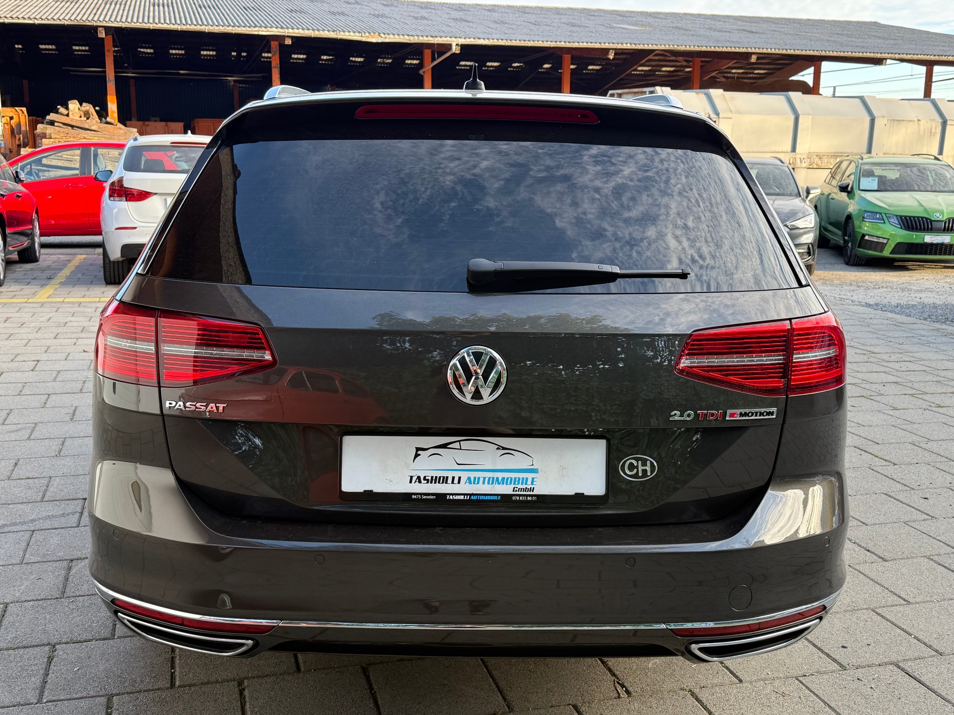 VW Passat Variant 2.0 TDI BMT High. DSG 4Motion-image-5