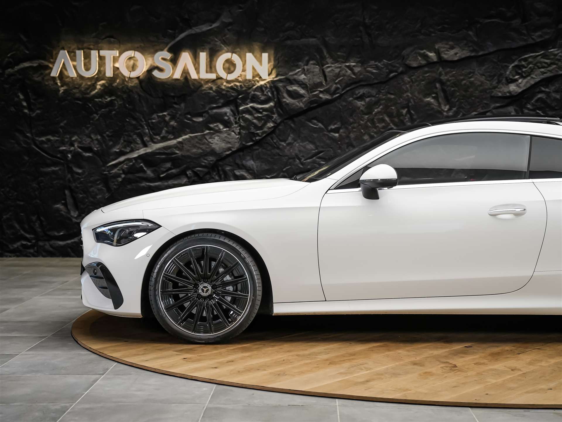 MERCEDES-BENZ CLE 200 Coupé AMG Line 9G-Tronic *Werksgarantie*Panorama*Lenkradheizung*-image-13