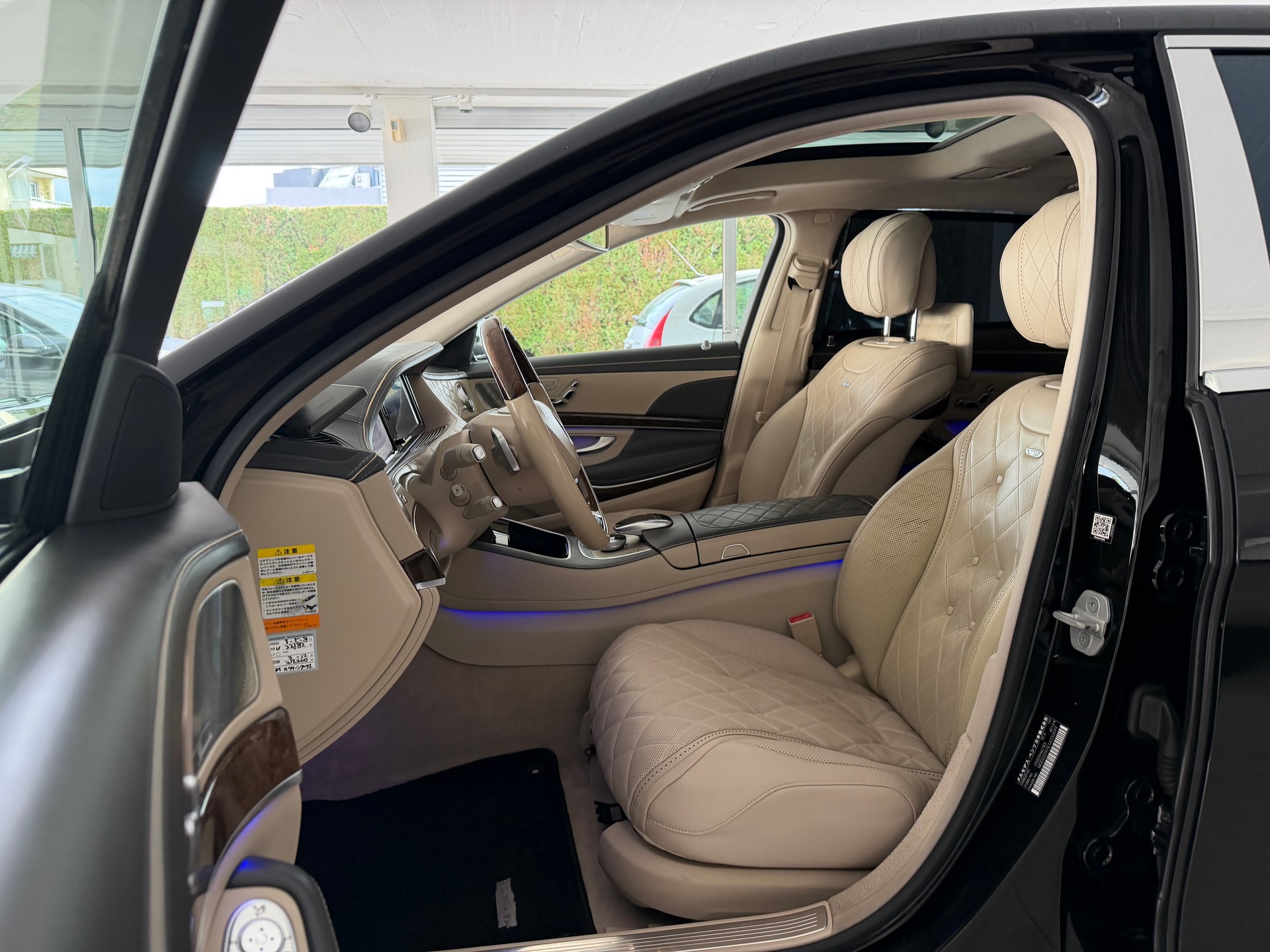 MERCEDES-BENZ S 600 Maybach 7G-Tronic-image-10