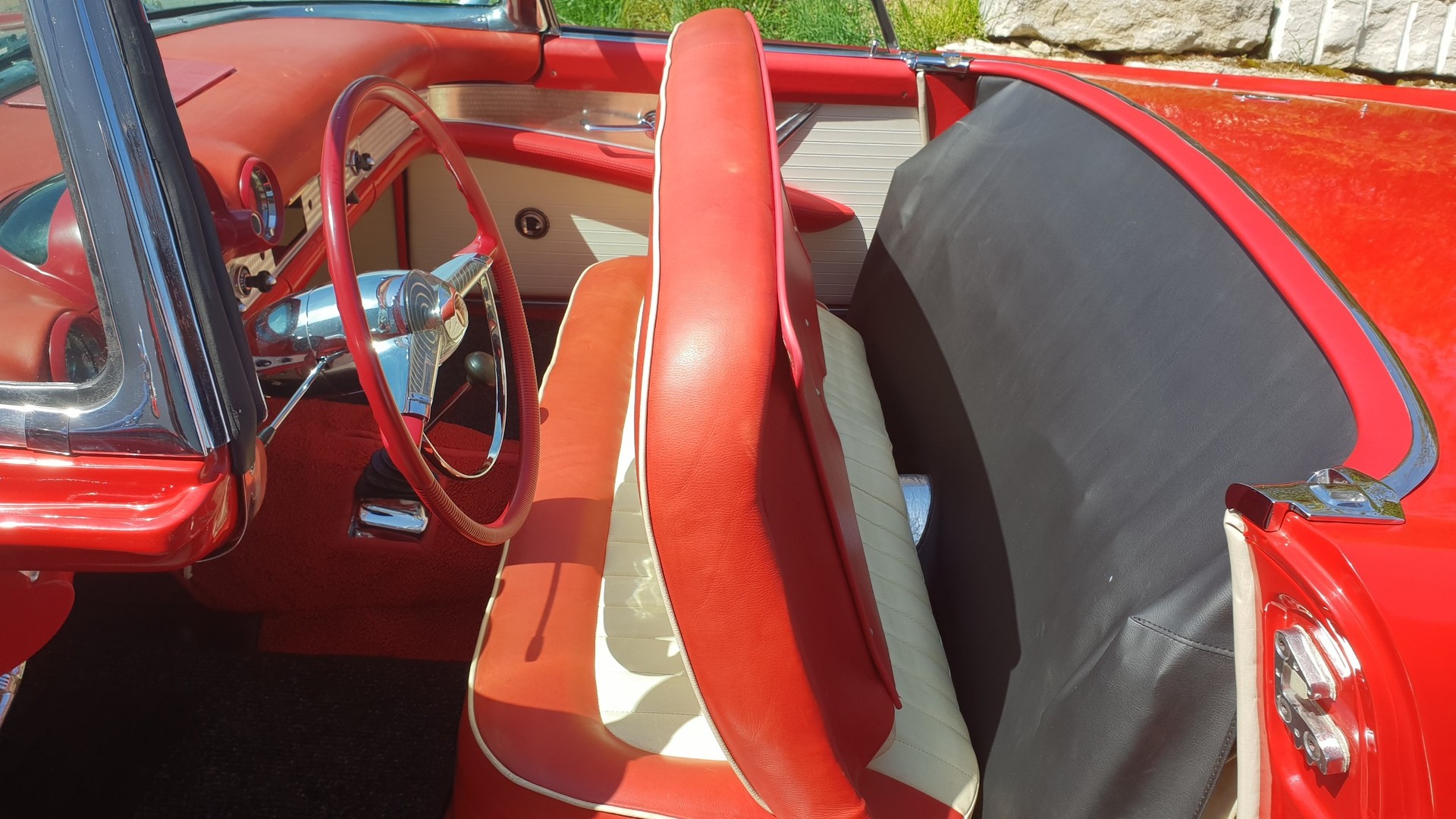 FORD Thunderbird 1955 Veteran-image-9