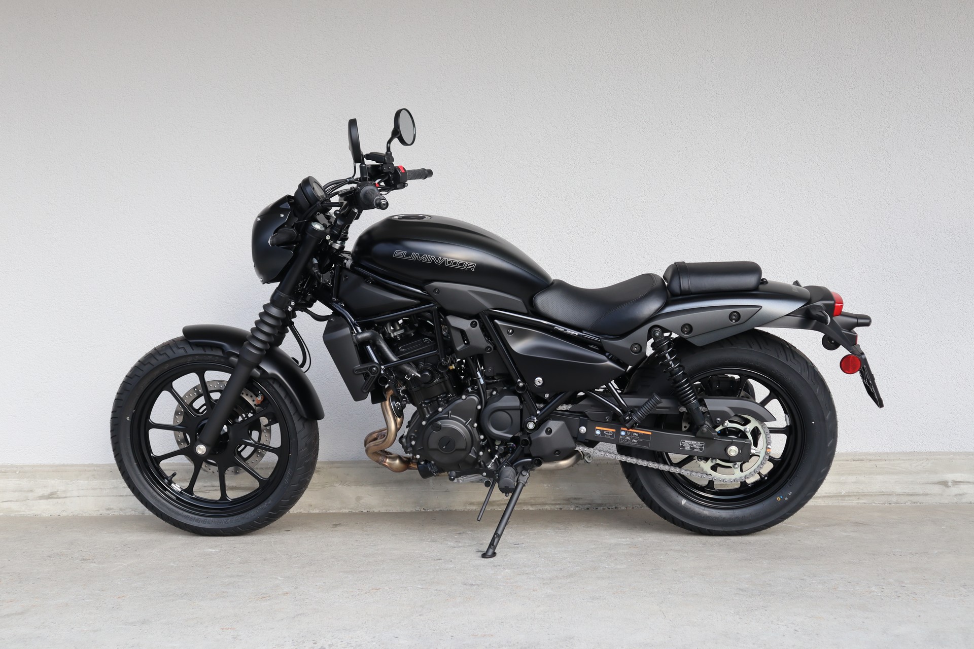 KAWASAKI Eliminator 500 SE-image-3
