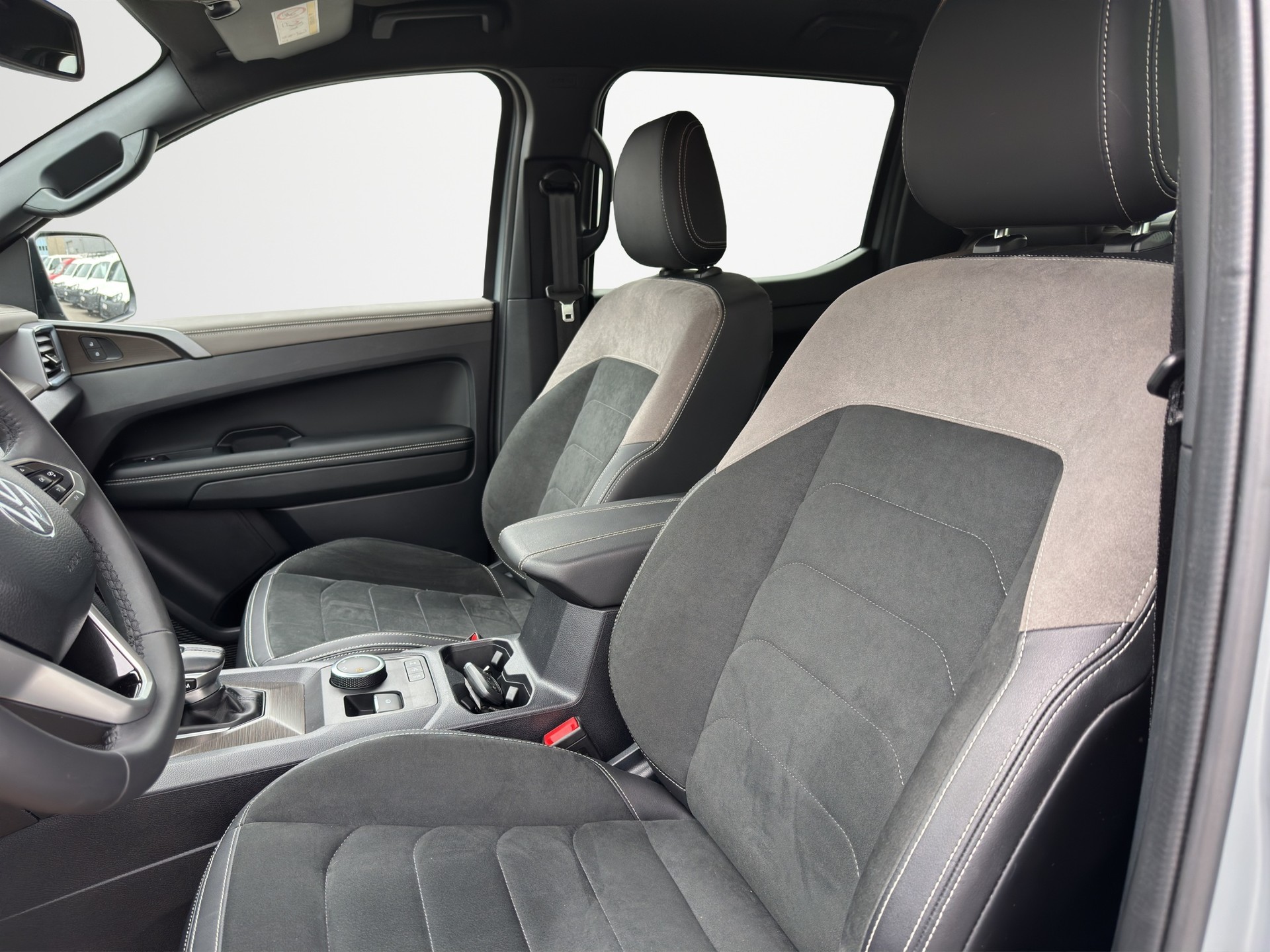 VW Amarok 3.0TDI Aventura Winter 1-image-7