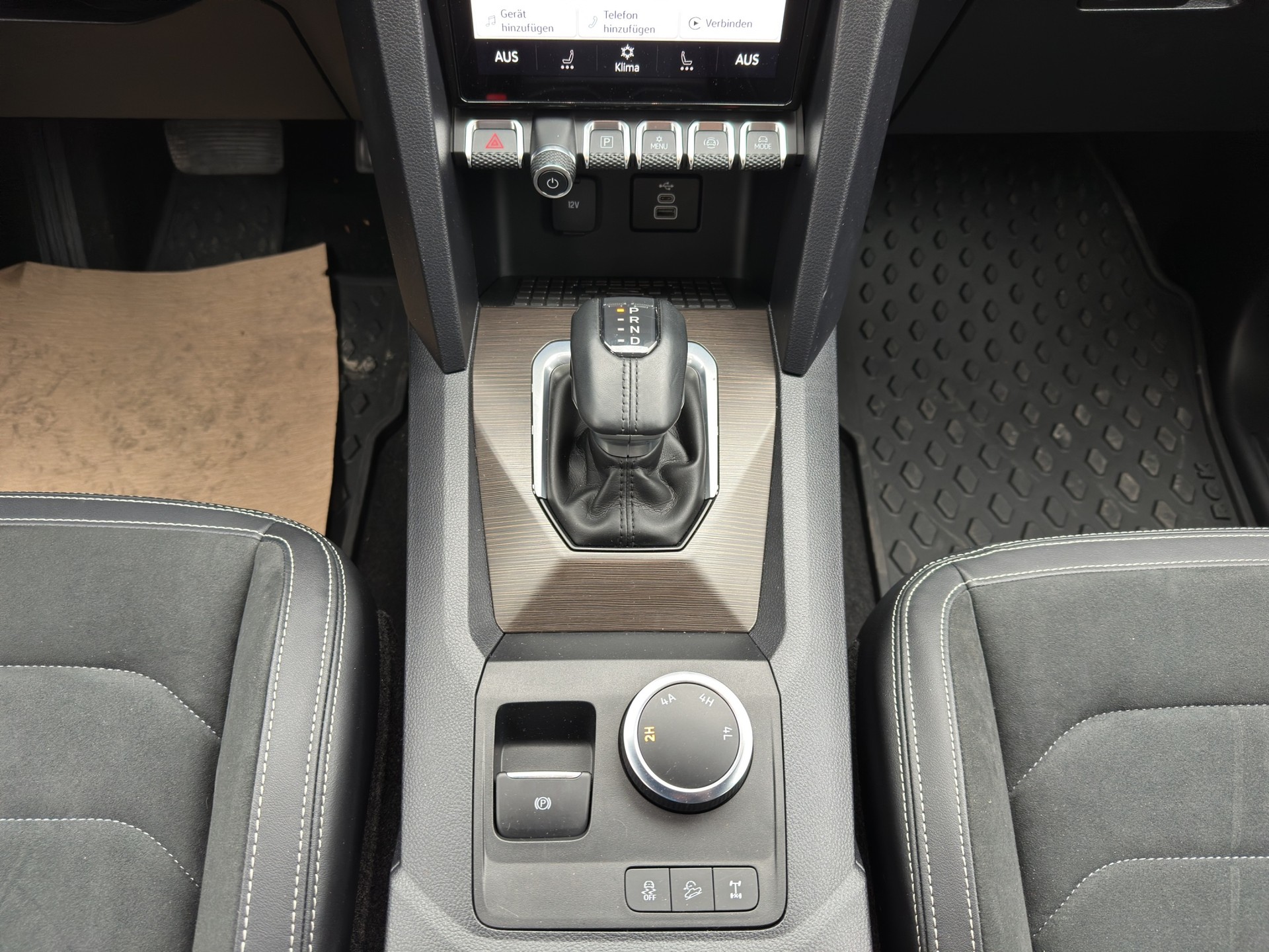 VW Amarok 3.0TDI Aventura Winter 1-image-12