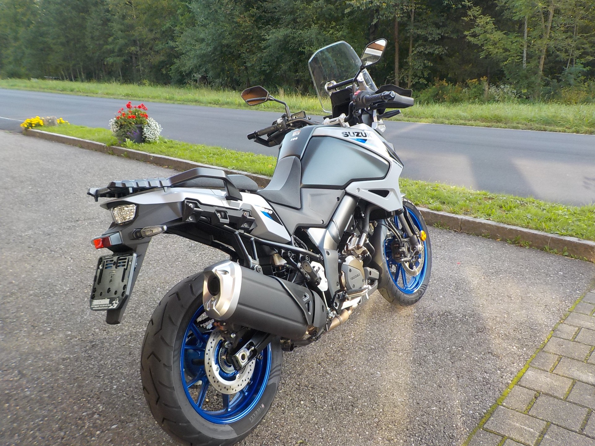 SUZUKI DL 1050-image-5