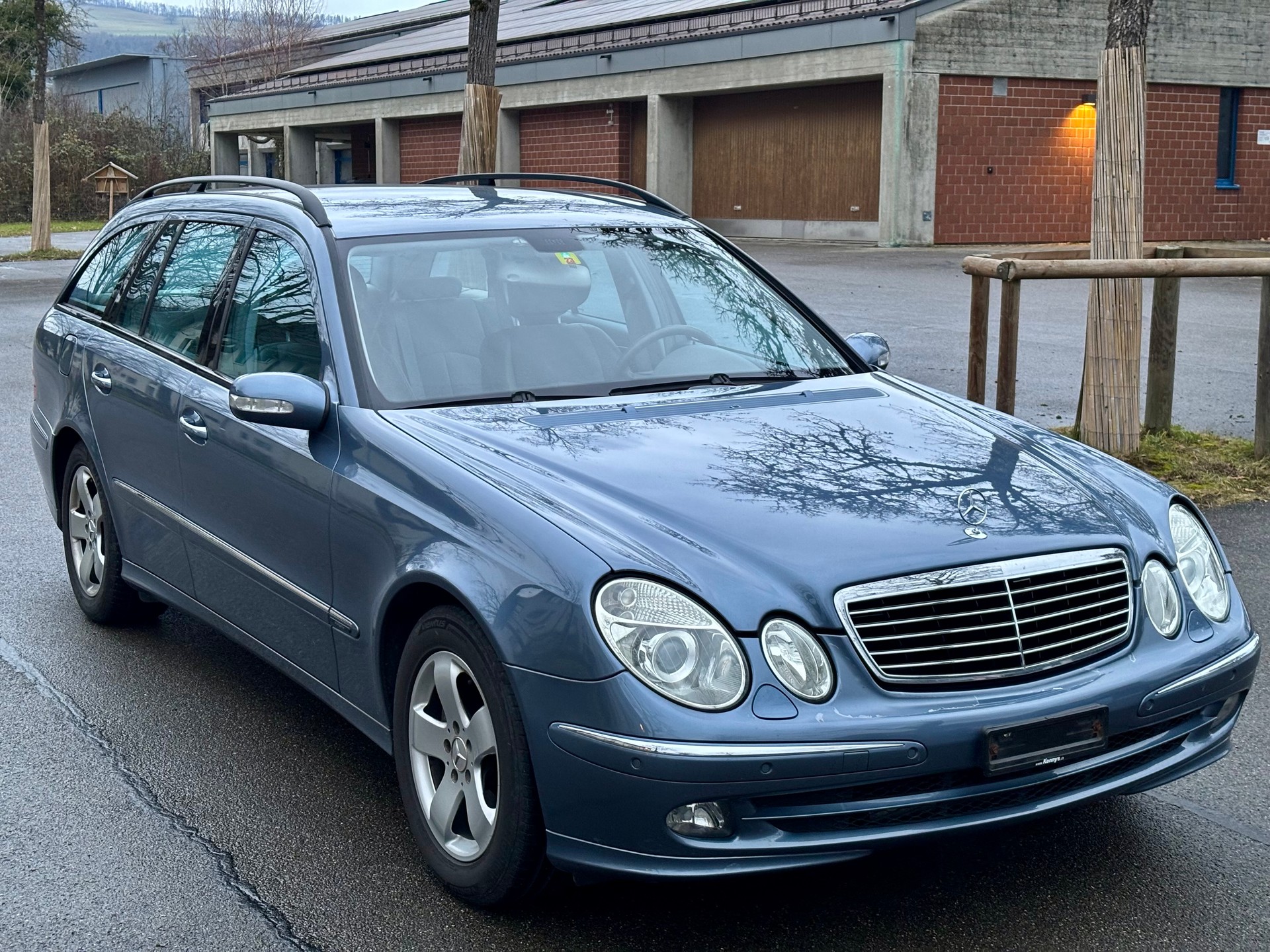 MERCEDES-BENZ E 280 Avantgarde