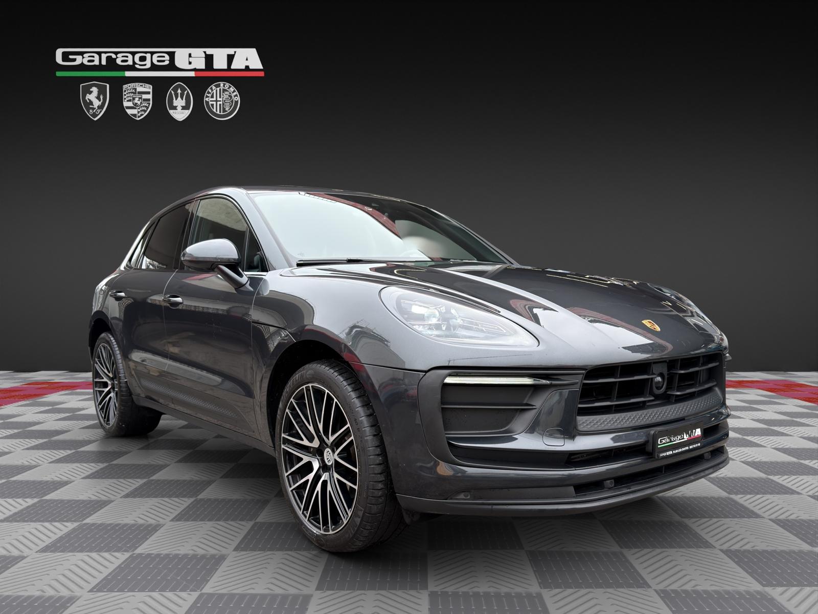PORSCHE Macan PDK-image-6