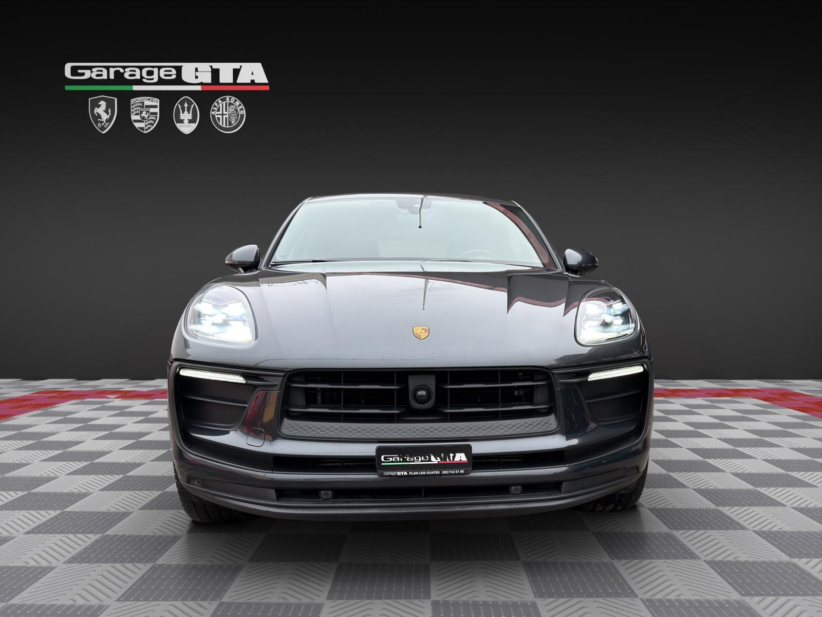 PORSCHE Macan PDK-image-7