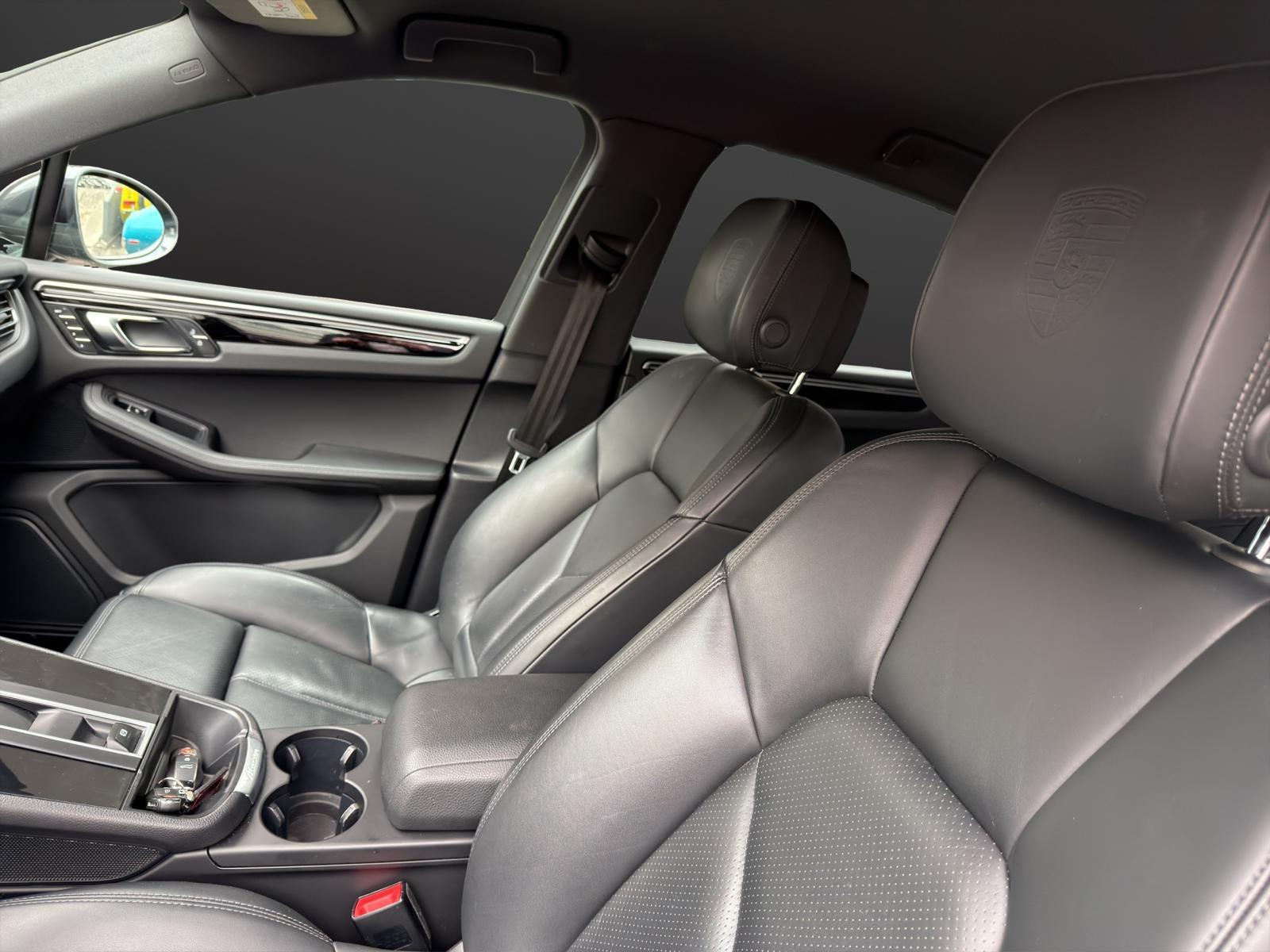 PORSCHE Macan PDK-image-9