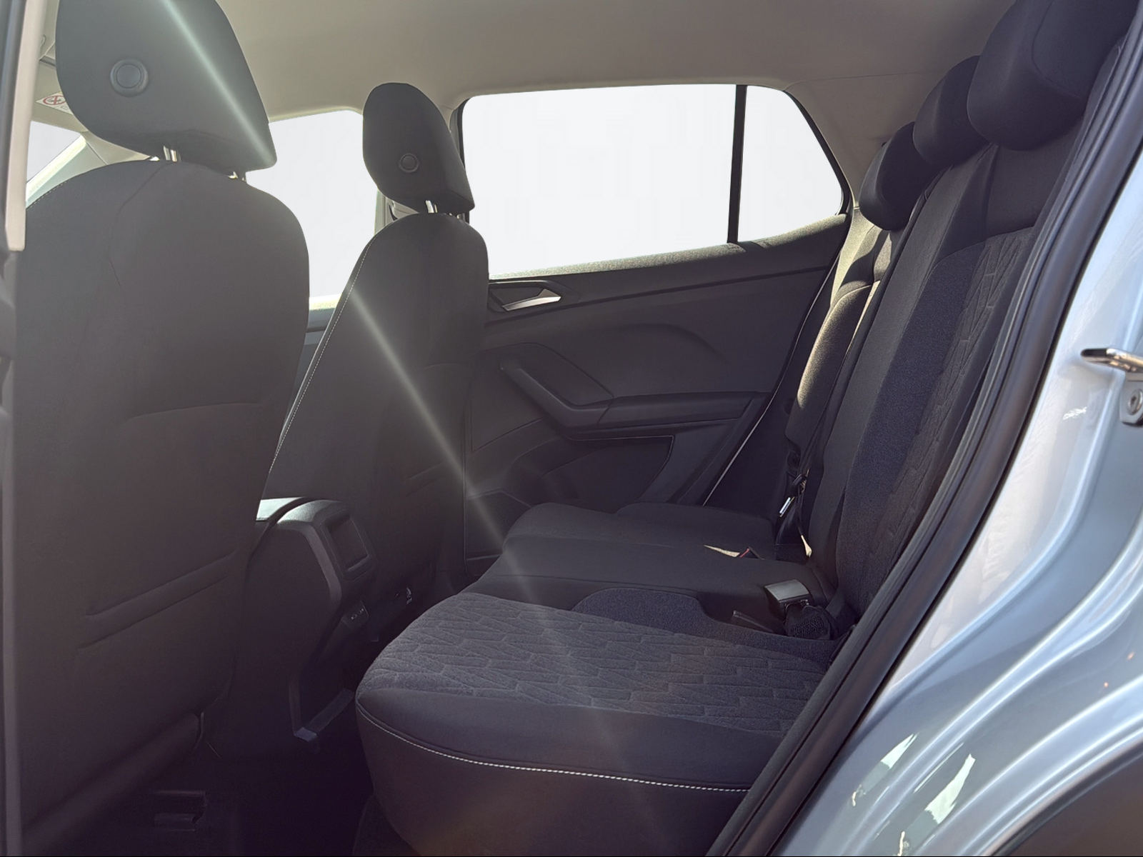 VW T-Cross 1.0 TSI 115 United DSG-image-10