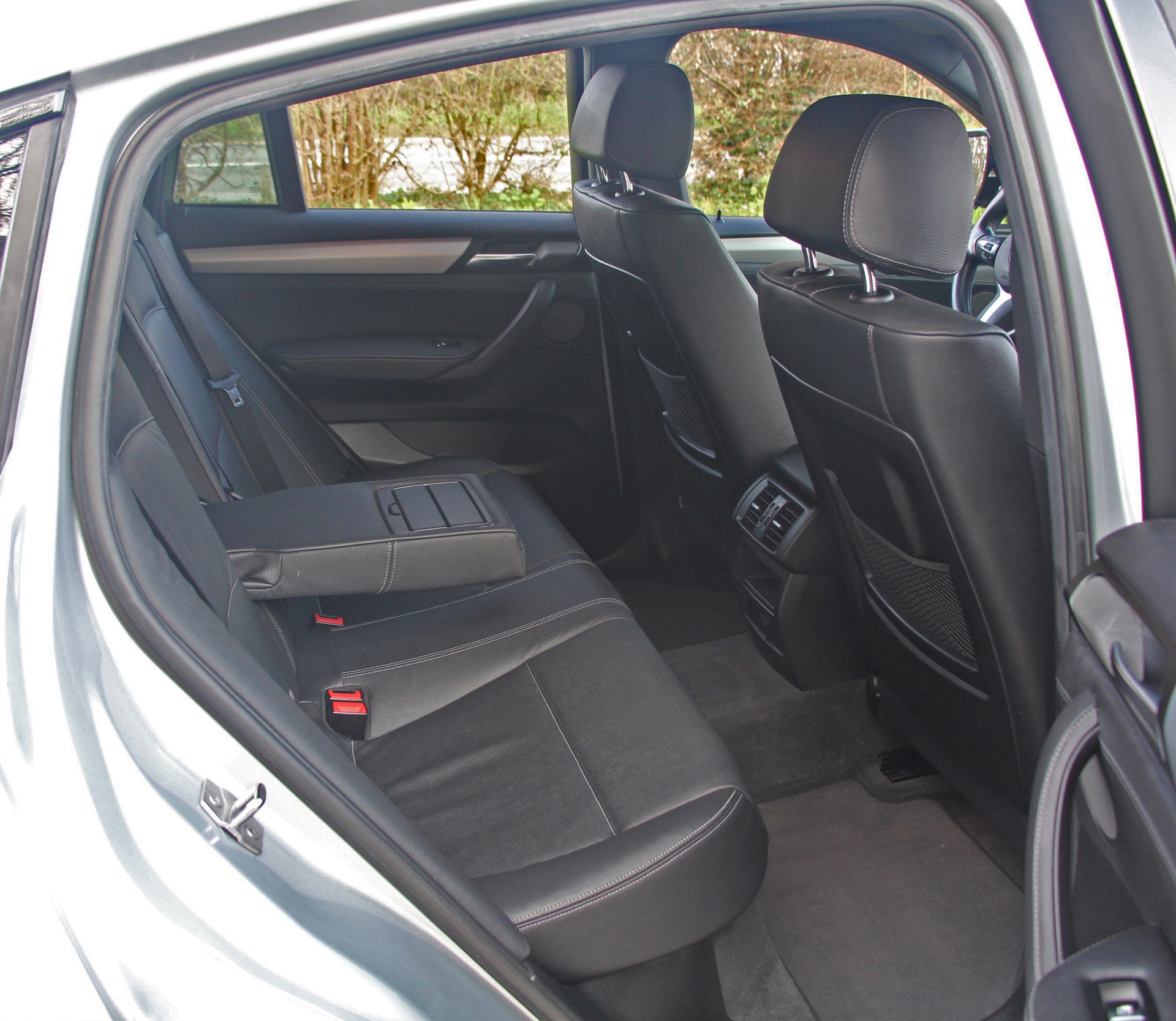 BMW X4 xDrive 35d M Sport Steptronic-image-11