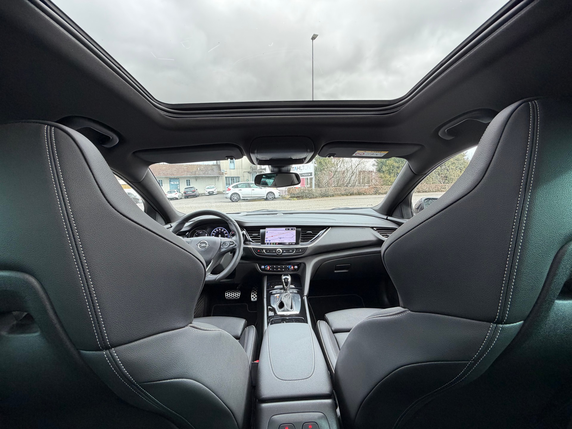OPEL Insignia Sports Tourer 2.0 CDTi BiT. GSi AWD-image-25
